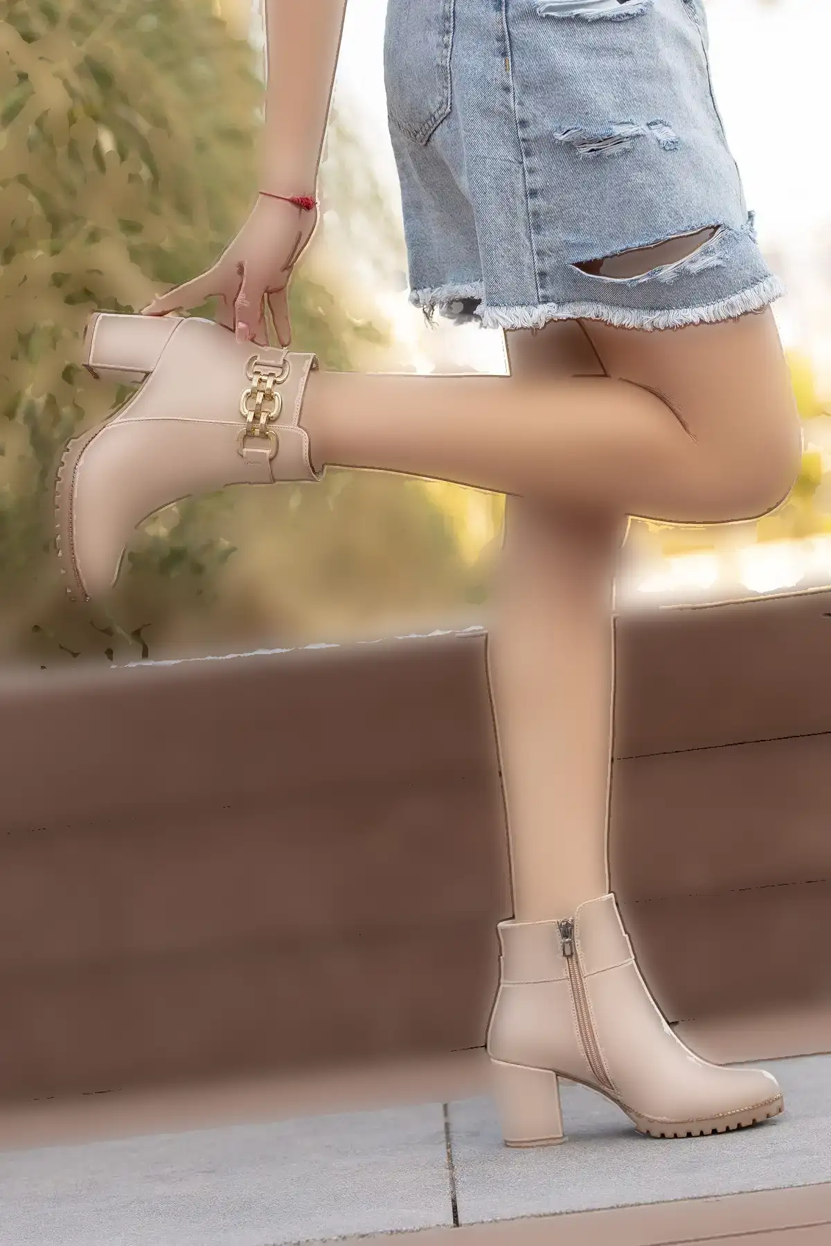 Zipper Women Bot - 2399 Zipper Women Bot - 2399