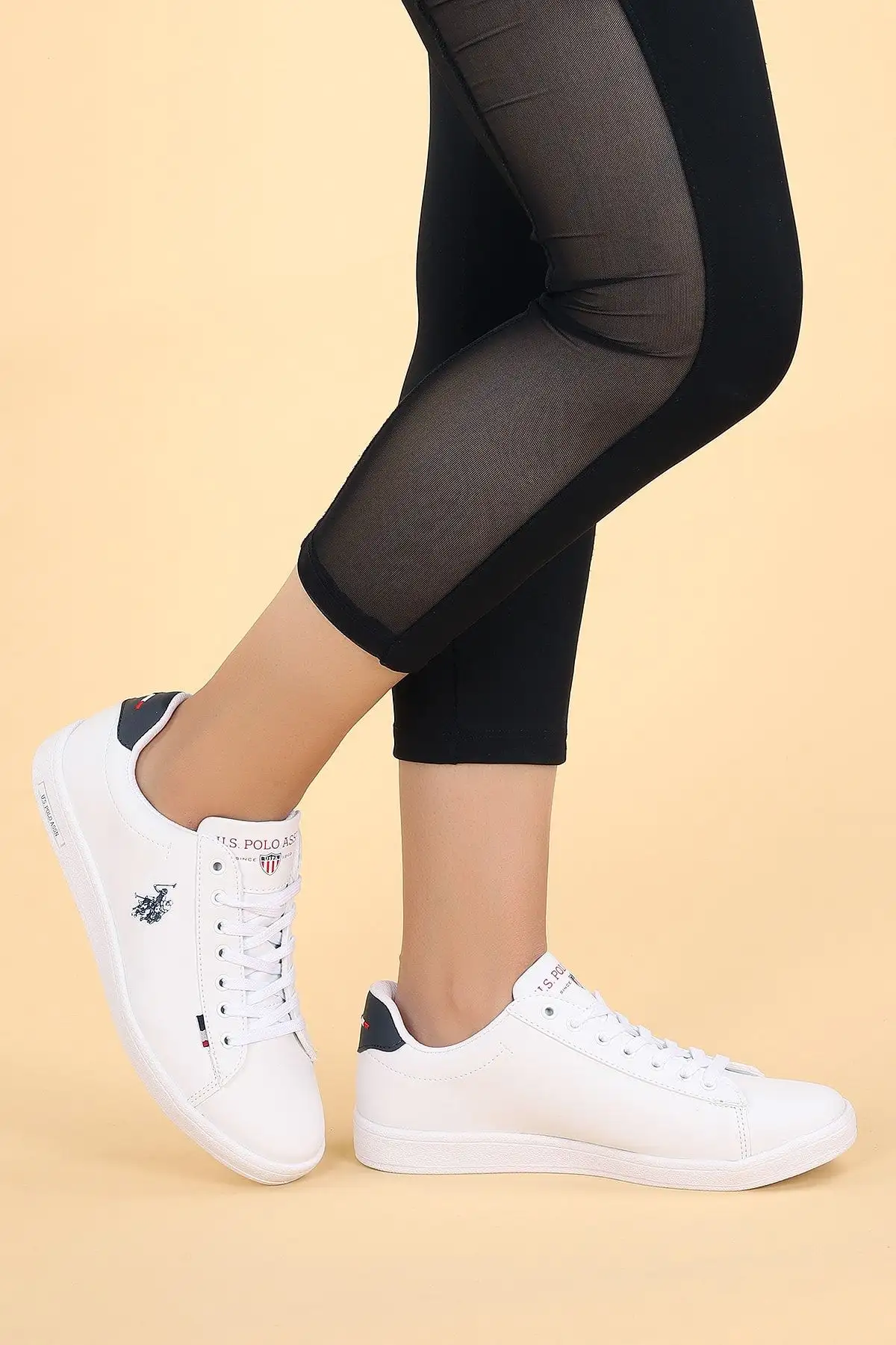 کفش اسپرت زنانه سفید فرانکو Dhm - 2265 کفش اسپرت زنانه سفید فرانکو Dhm - 2265