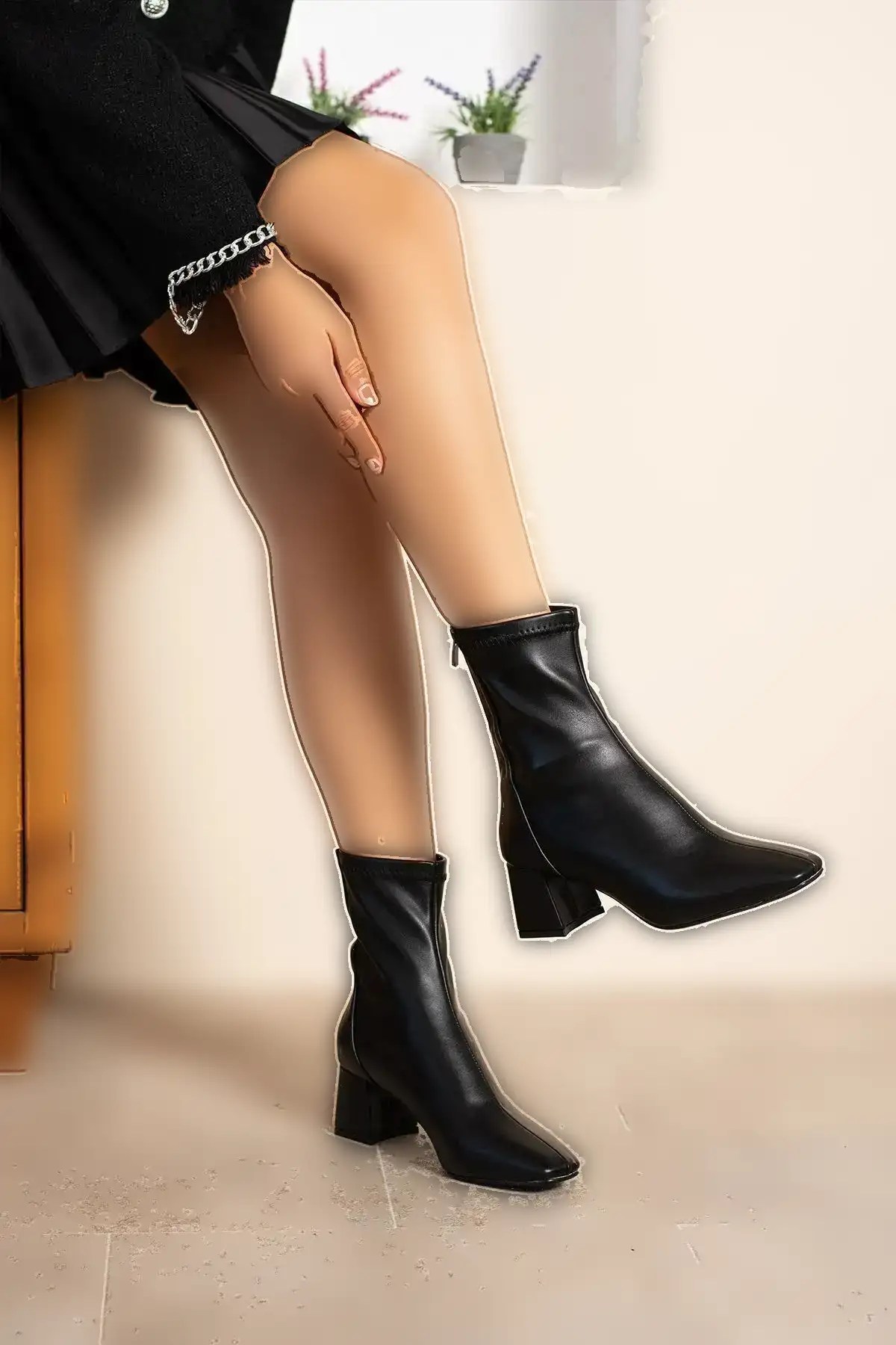 بوت چکمه سیاه و سفید چکمه زنانه با کیفیت کوتاه چرم چرمی با کیفیت چرمی چرمی با کیفیت و بوته زمستانی - 2376 بوت چکمه سیاه و سفید چکمه زنانه با کیفیت کوتاه چرم چرمی با کیفیت چرمی چرمی با کیفیت و بوته زمستانی - 2376