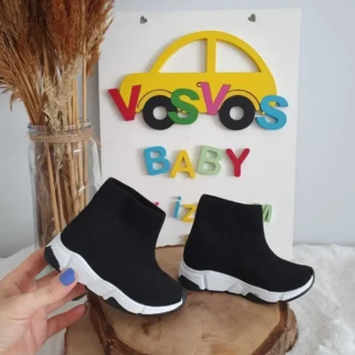 کفش ورزشی مشکی بچه گانه - 1533