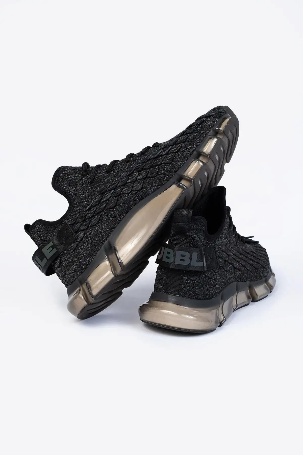 Bubble - کفش ورزشی مشکی مردانه - 1895 Bubble - کفش ورزشی مشکی مردانه - 1895