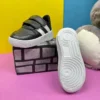 کفش کتانی بچه گانه روزانه Unisex Velcro سبک ضد لغزش کفش ورزشی مشکی راحت 100 - 1434