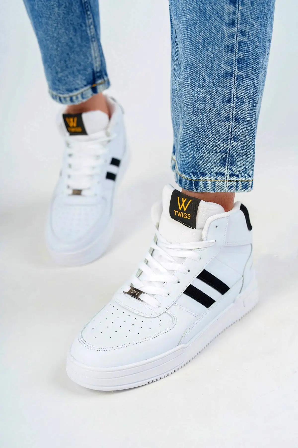 کفش ورزشی قایق ورزشی ارتوپدی تضمینی Unisex سفید مشکی - 2186 کفش ورزشی قایق ورزشی ارتوپدی تضمینی Unisex سفید مشکی - 2186