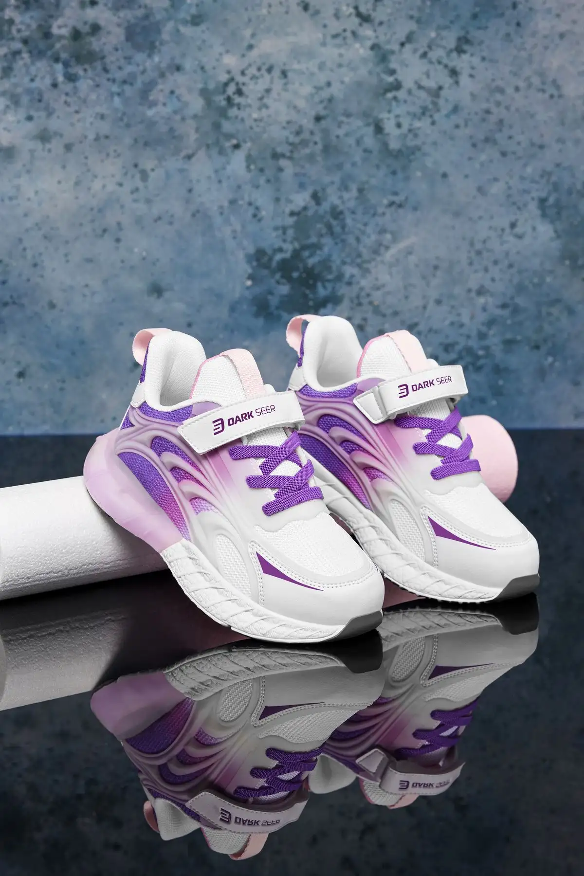 کفش ورزشی بچه گانه بنفش سفید دی اس میتریل - 1376 کفش ورزشی بچه گانه بنفش سفید دی اس میتریل - 1376