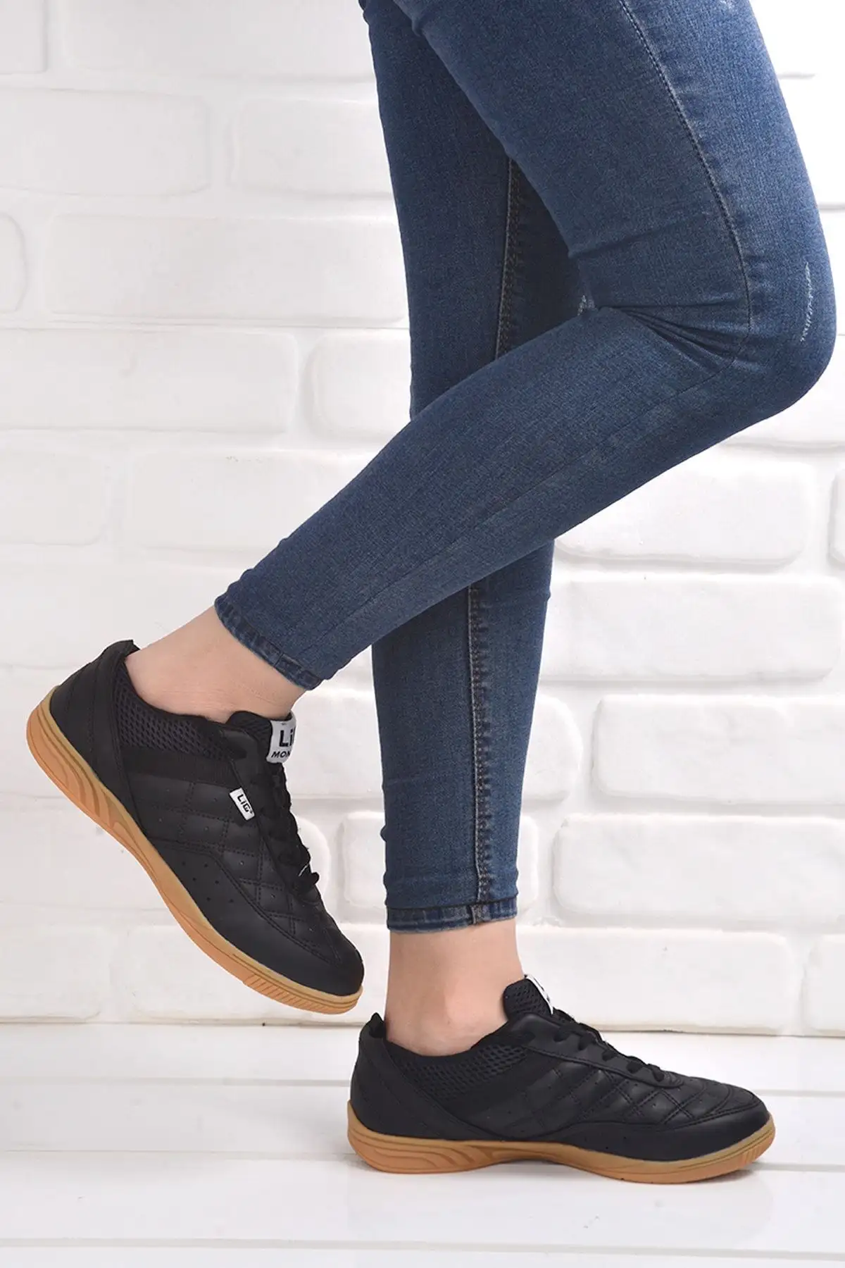 لیگ کفش ورزشی فوتسال هندبال والیبال مردانه موناکو سالنی 01. - 1824 لیگ کفش ورزشی فوتسال هندبال والیبال مردانه موناکو سالنی 01. - 1824