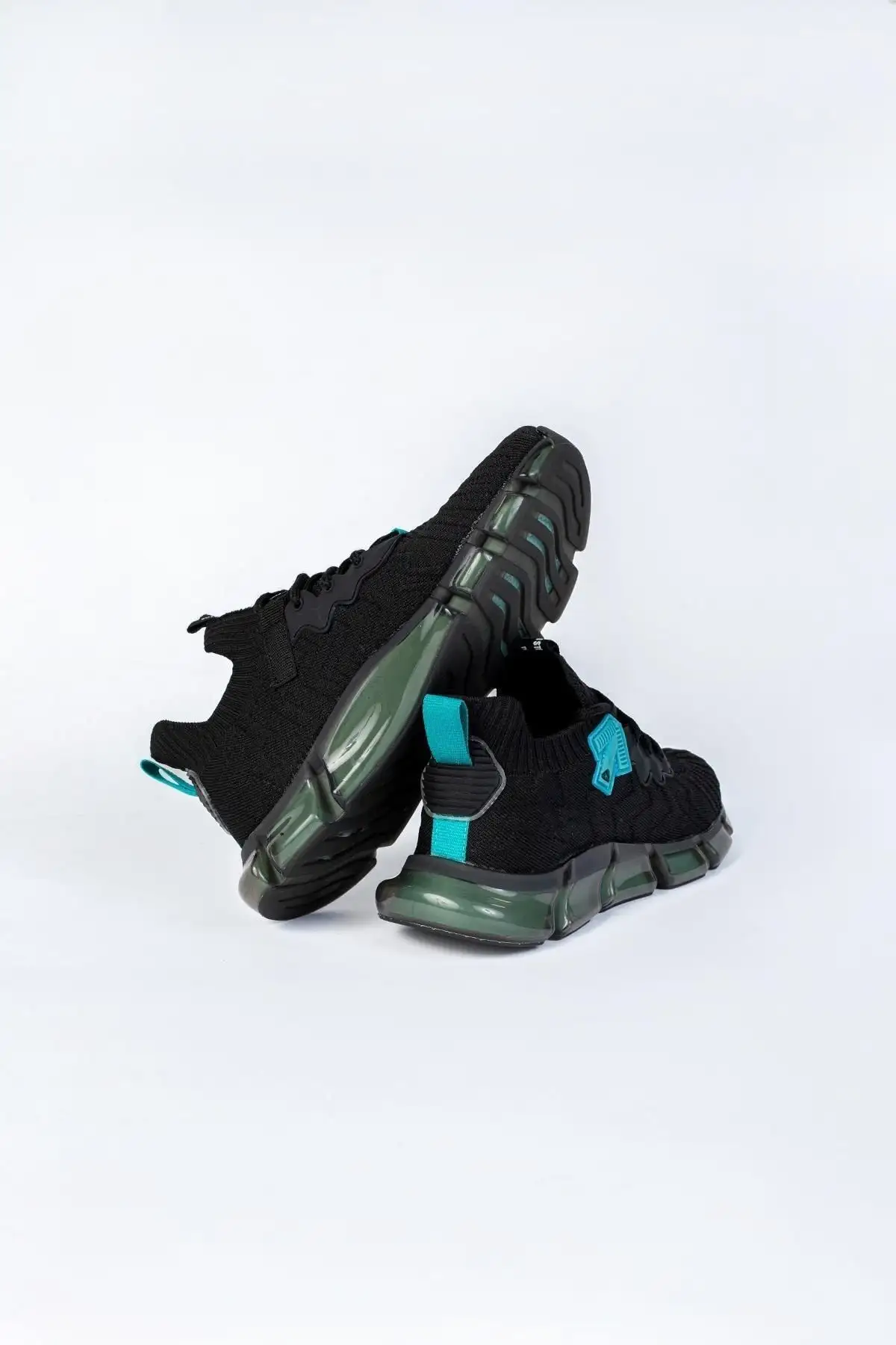 RORO - کفش اسپرت مردانه - 1899 RORO - کفش اسپرت مردانه - 1899