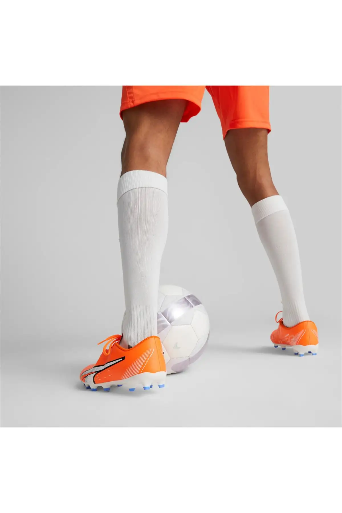 کفش فوتبال مردانه چمن مردانه Ultra Play Fg/ag - 2077 کفش فوتبال مردانه چمن مردانه Ultra Play Fg/ag - 2077