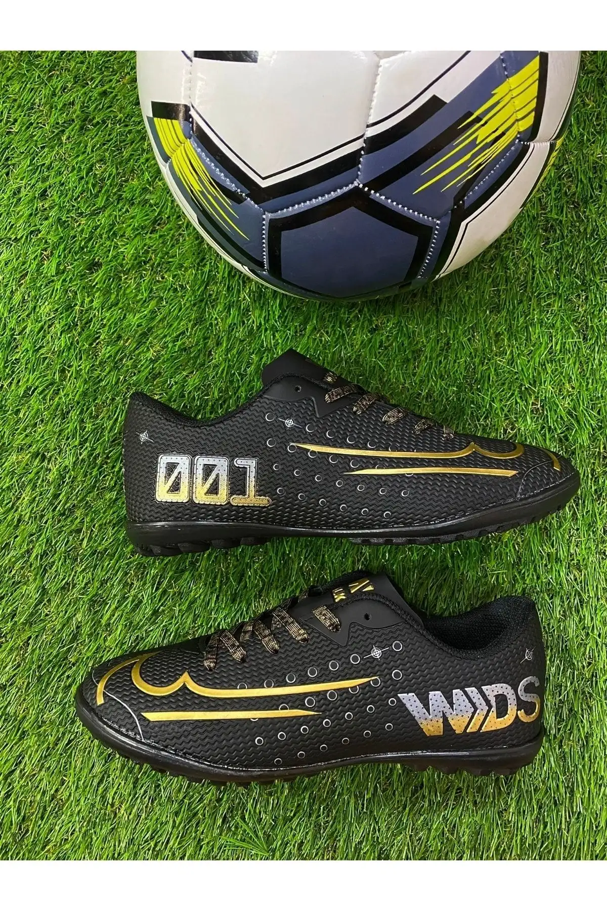 کفش فوتبال Yusufshoes Spikeless Mds001 Black Gold Astroturf - 1848 کفش فوتبال Yusufshoes Spikeless Mds001 Black Gold Astroturf - 1848