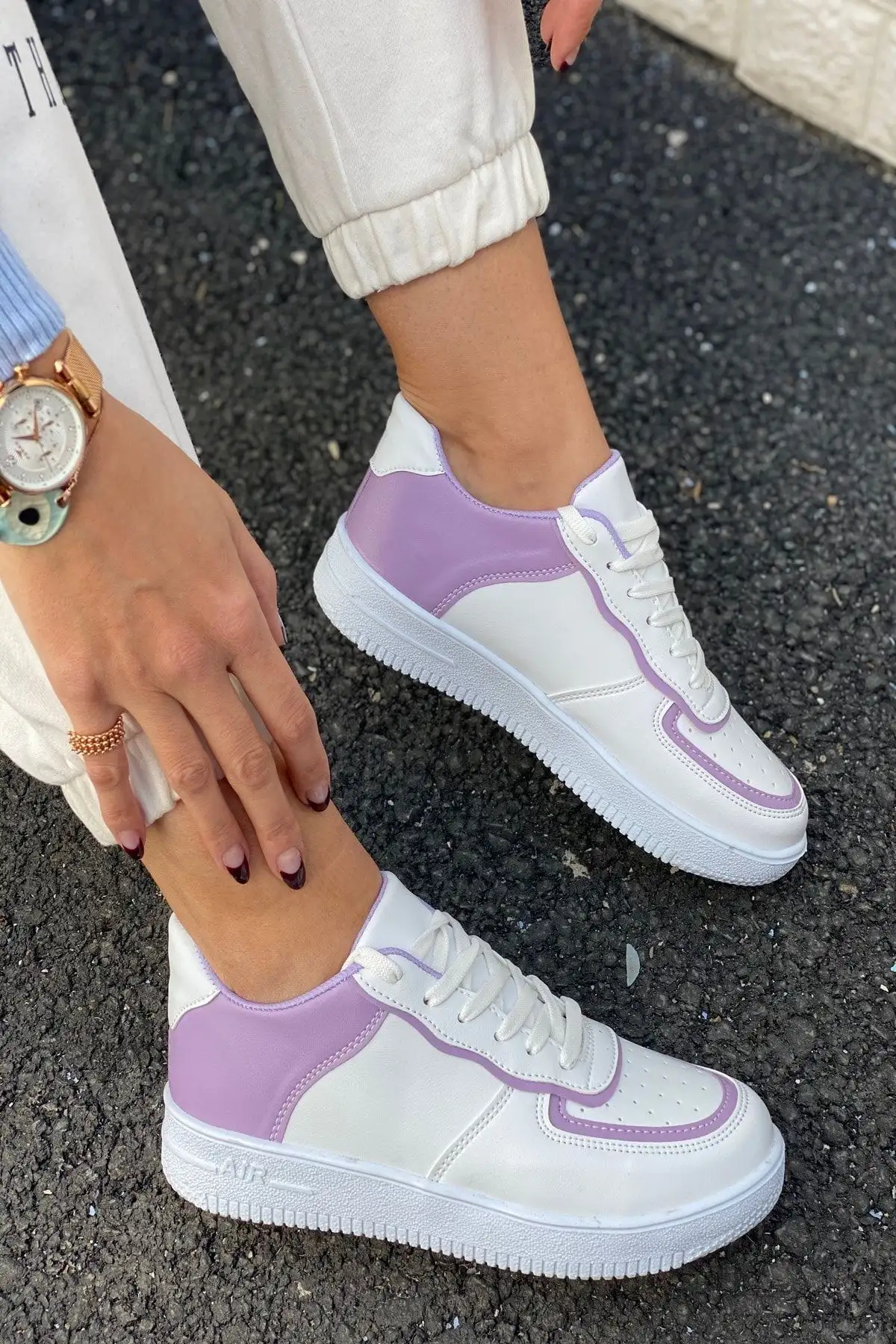 کفش ورزشی پایه هوای سفید (پایه 3 سانتی متر) - 2258 کفش ورزشی پایه هوای سفید (پایه 3 سانتی متر) - 2258