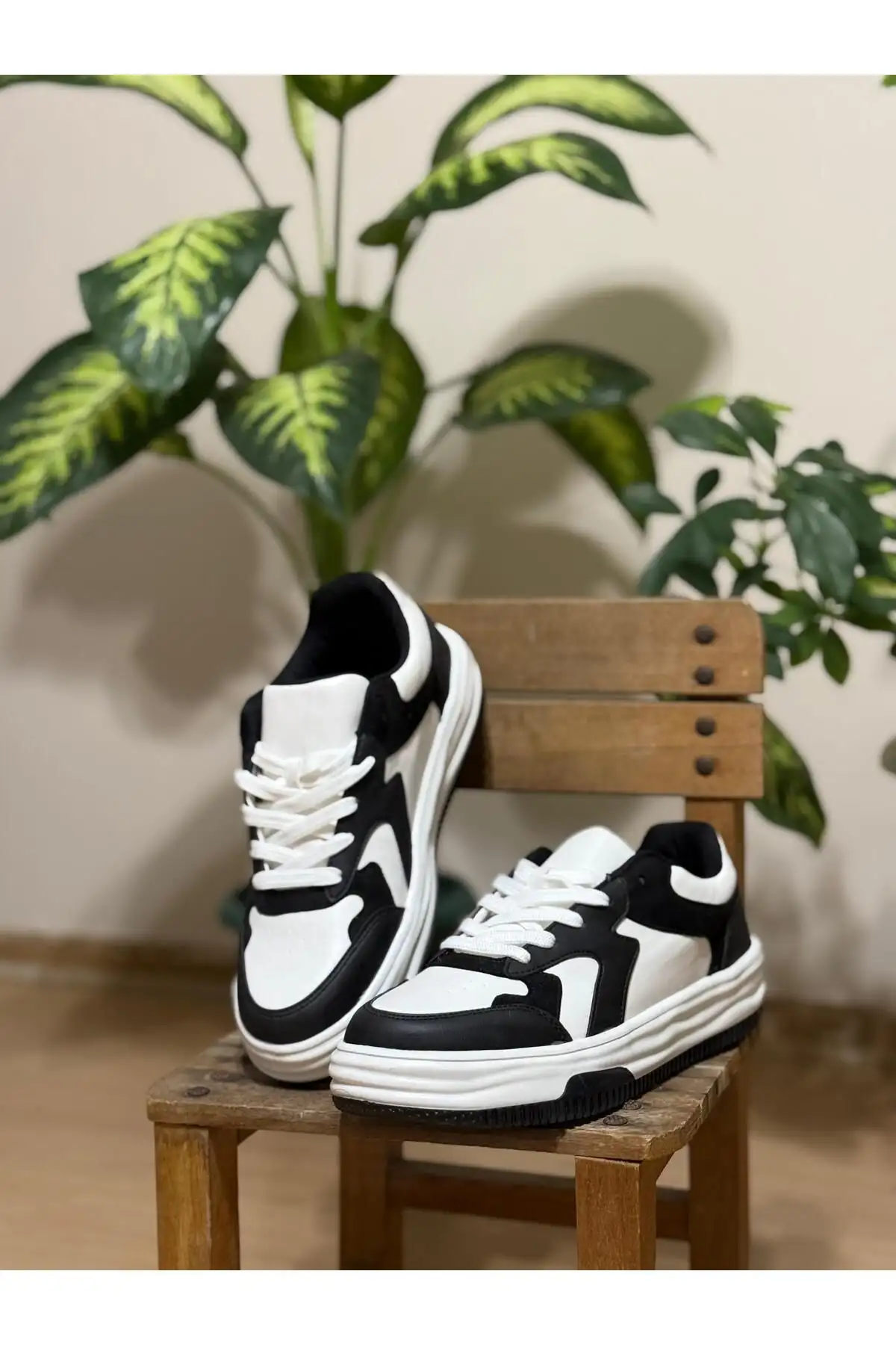 کفش های کفش ورزشی زن سیاه - 2250 کفش های کفش ورزشی زن سیاه - 2250