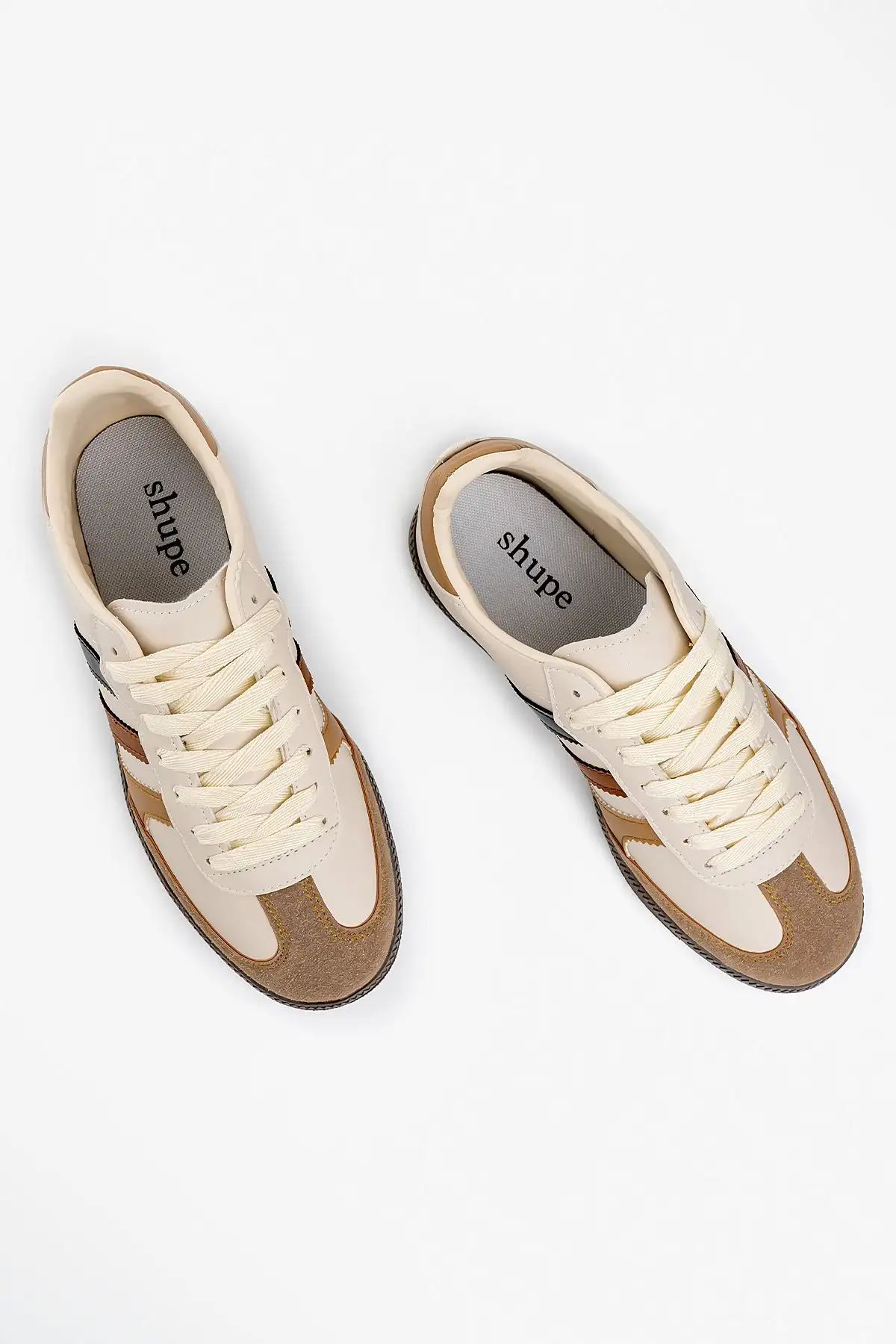 کفش اسپرت بژ زیره راحت زنانه - 2264 کفش اسپرت بژ زیره راحت زنانه - 2264