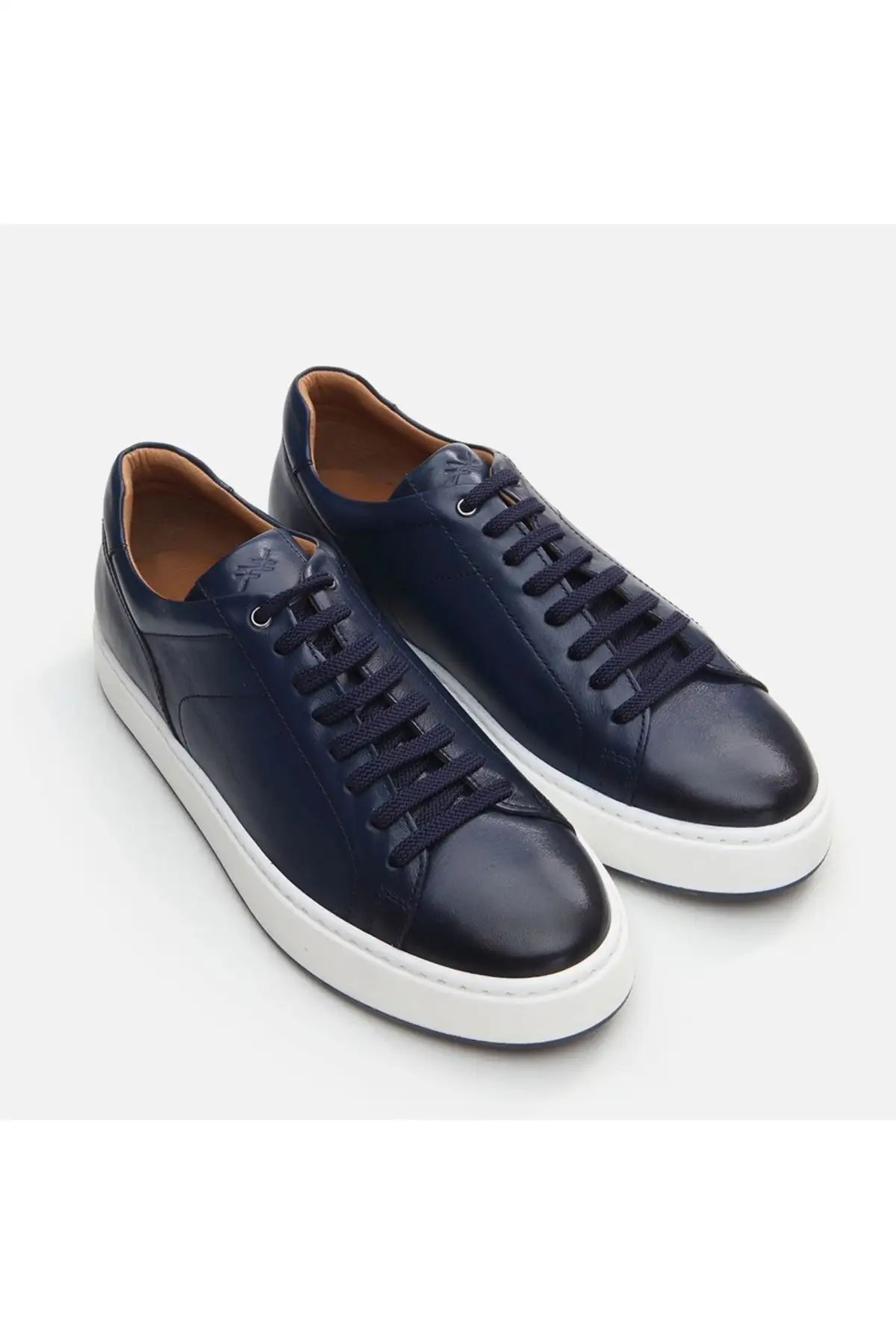 کفش راحتی مردانه آبی سرمه ای چرم اصل - 1879 کفش راحتی مردانه آبی سرمه ای چرم اصل - 1879