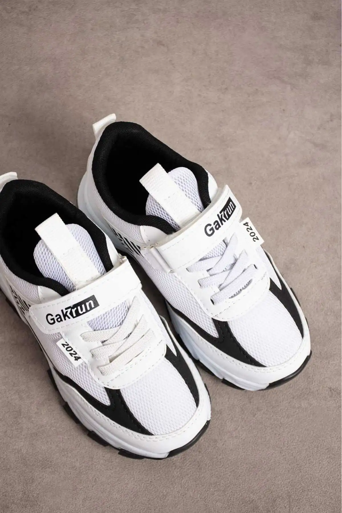 کفش ورزشی یونیسکس بچه گانه کش دار راحت روزانه anorak کفش ورزشی زیره پلی سبک وزن - 1440 کفش ورزشی یونیسکس بچه گانه کش دار راحت روزانه anorak کفش ورزشی زیره پلی سبک وزن - 1440