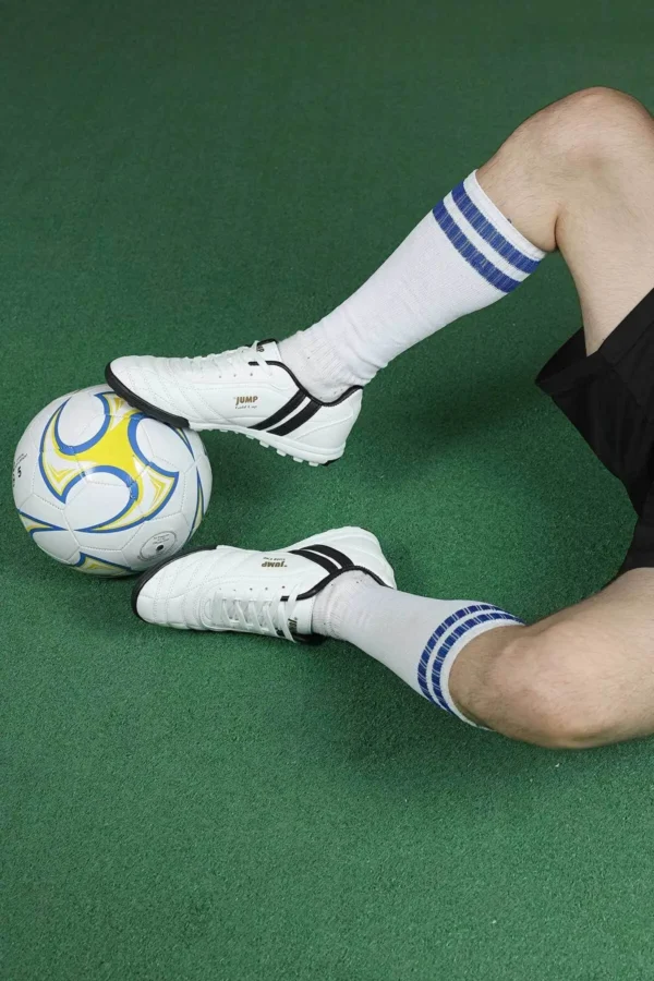 کفش فوتبال سفید Astroturf 13258 - 1847