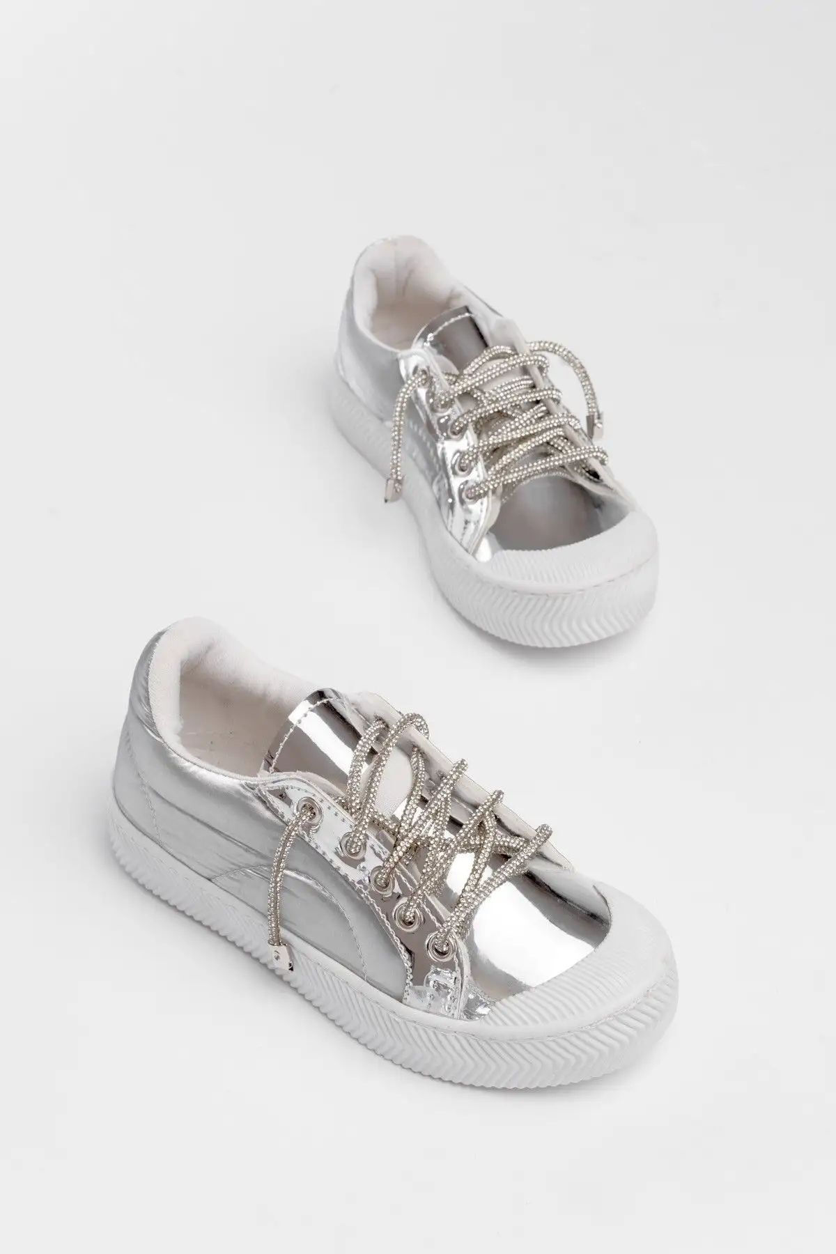 کفش ورزشی توری نقره ای دختران - 2658 کفش ورزشی توری نقره ای دختران - 2658