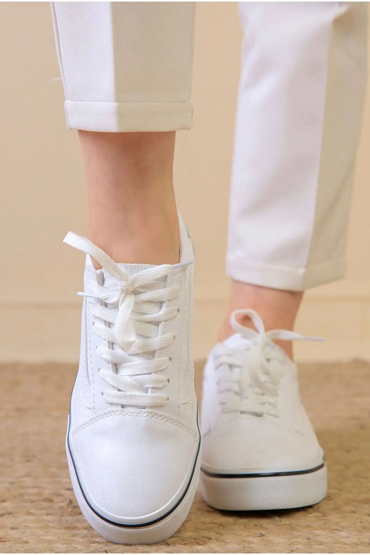 کفش سفید کلاسیک Unisex - 2552 کفش سفید کلاسیک Unisex - 2552