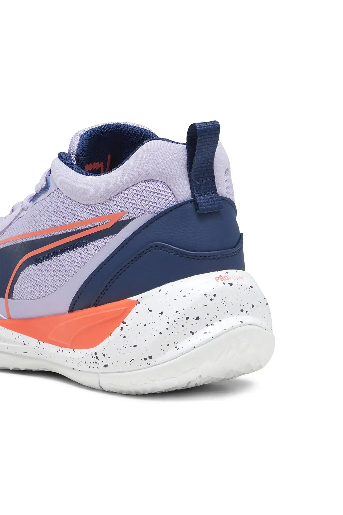 کفش های بسکتبال سفید پوست Playmaker Pro Splatter 37757604 - 2948 کفش های بسکتبال سفید پوست Playmaker Pro Splatter 37757604 - 2948