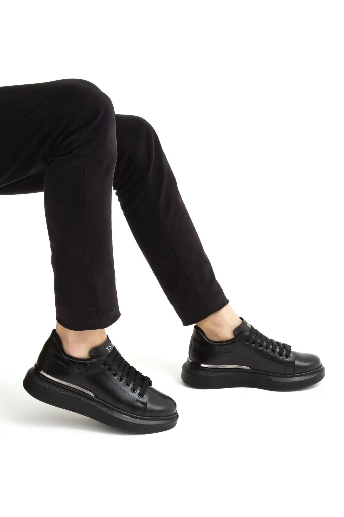 کفش ورزشی وگان وگان مردان 804 642 ERK AYK SK22/23 - 2879 کفش ورزشی وگان وگان مردان 804 642 ERK AYK SK22/23 - 2879