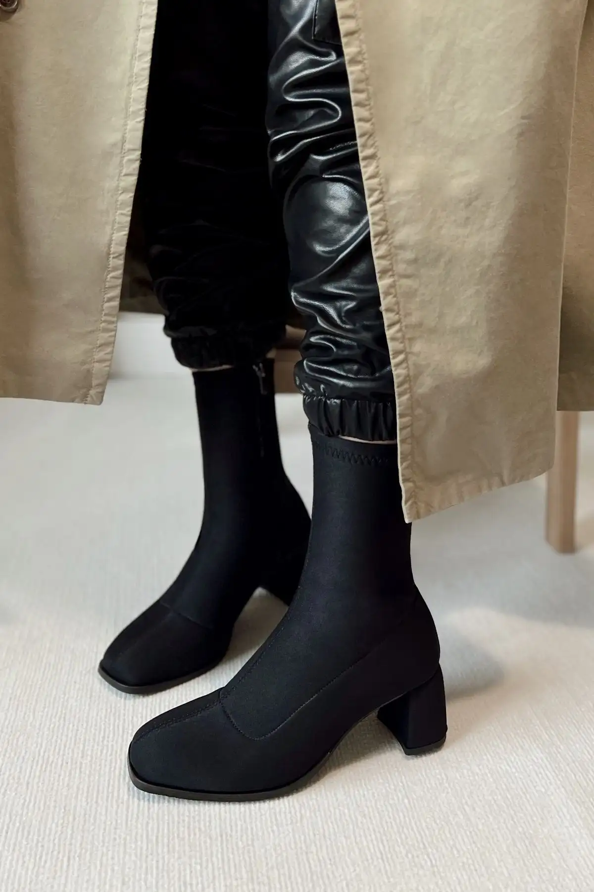 Harmony Stretch Fractive پاشنه متوسط زیپ küt بینی زن بوته - 2924 Harmony Stretch Fractive پاشنه متوسط زیپ küt بینی زن بوته - 2924