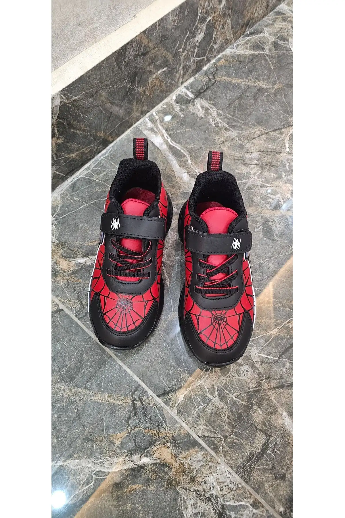 کفش های ورزشی کودکان - 2540