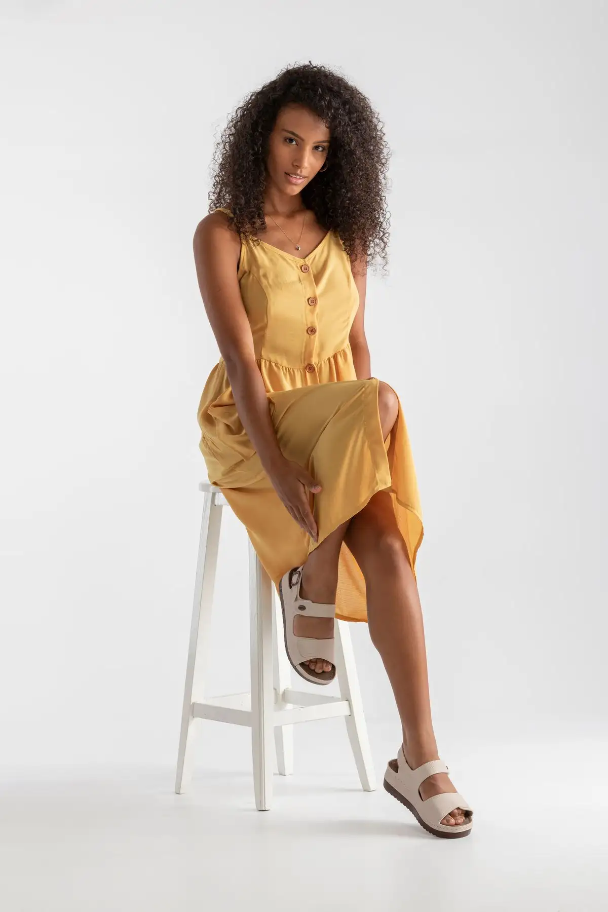 باند ارتوپدی ارتوپدی زنان مبتنی بر آناتومیک با Velcro -velcro -backdrop از پشت دمپایی های صندل روزانه -2532 باند ارتوپدی ارتوپدی زنان مبتنی بر آناتومیک با Velcro -velcro -backdrop از پشت دمپایی های صندل روزانه -2532