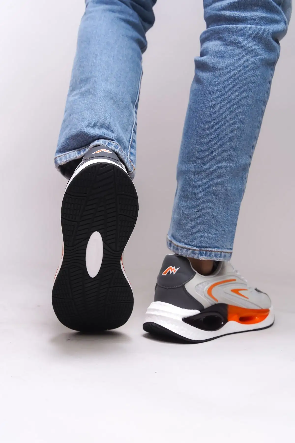 کفش ورزشی مردان Pierseith 00124894 یخ دودی - 2609 کفش ورزشی مردان Pierseith 00124894 یخ دودی - 2609