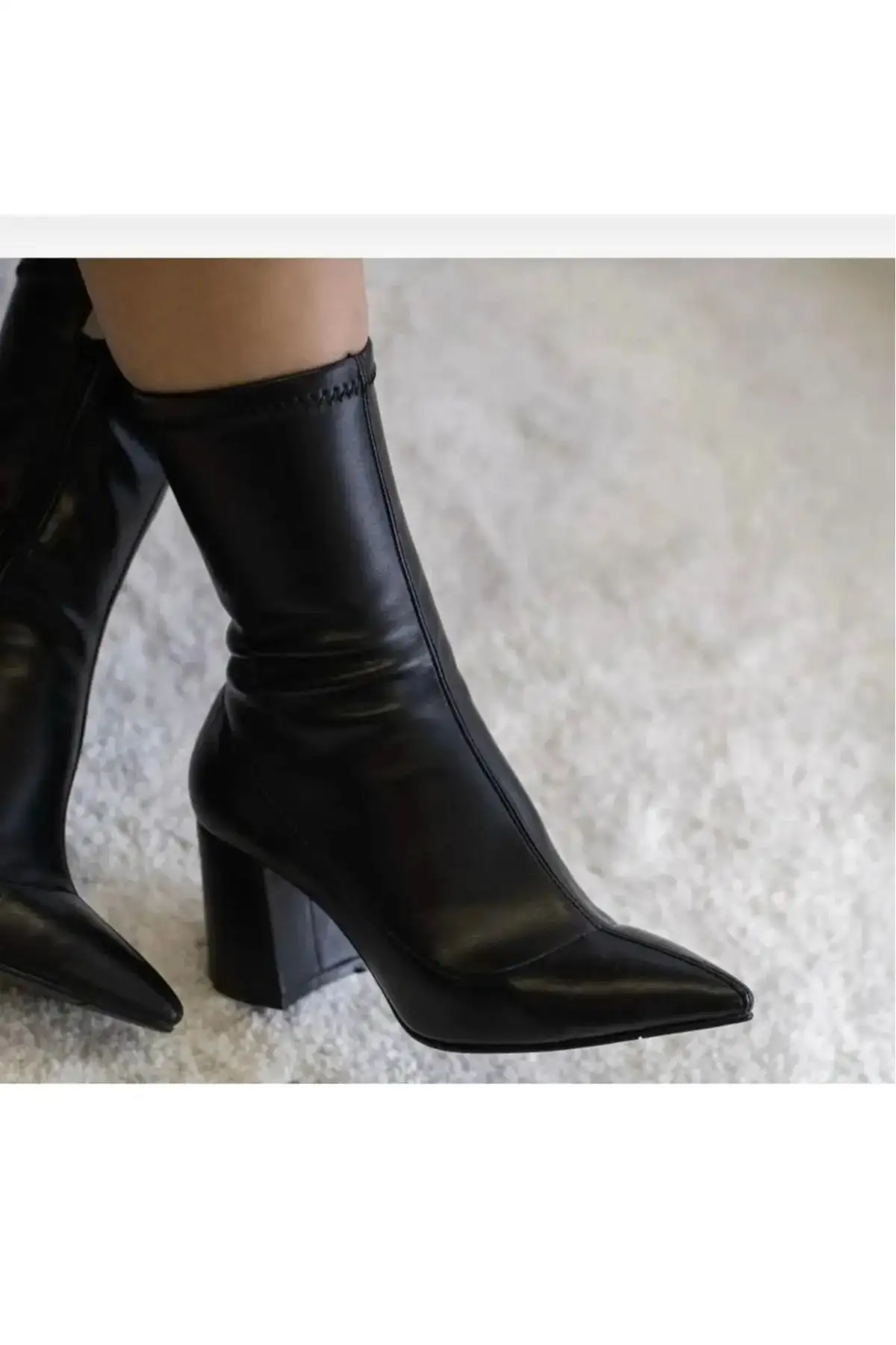 زن پاشنه ضخیم سیاه و سفید کشش Zipper 7 سانتی متر - 2599 زن پاشنه ضخیم سیاه و سفید کشش Zipper 7 سانتی متر - 2599