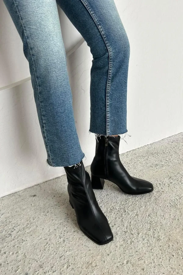پاشنه های متوسط ​​کشش زنانه Bot Black - 2929