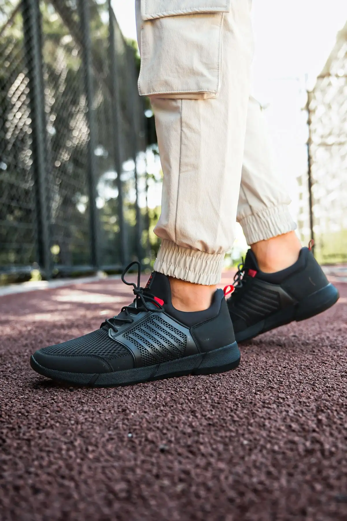 کفش ورزشی سیاه پوست سیاه 0012105 - 2620 کفش ورزشی سیاه پوست سیاه 0012105 - 2620