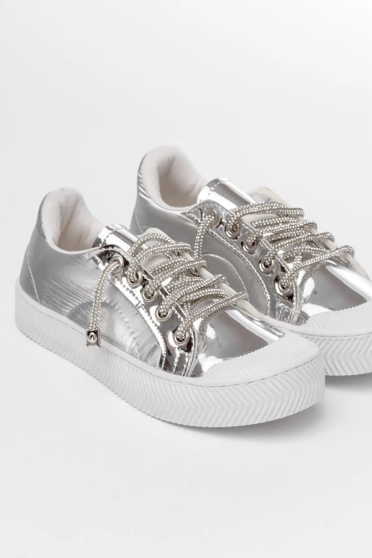 کفش ورزشی توری نقره ای دختران - 2658 کفش ورزشی توری نقره ای دختران - 2658