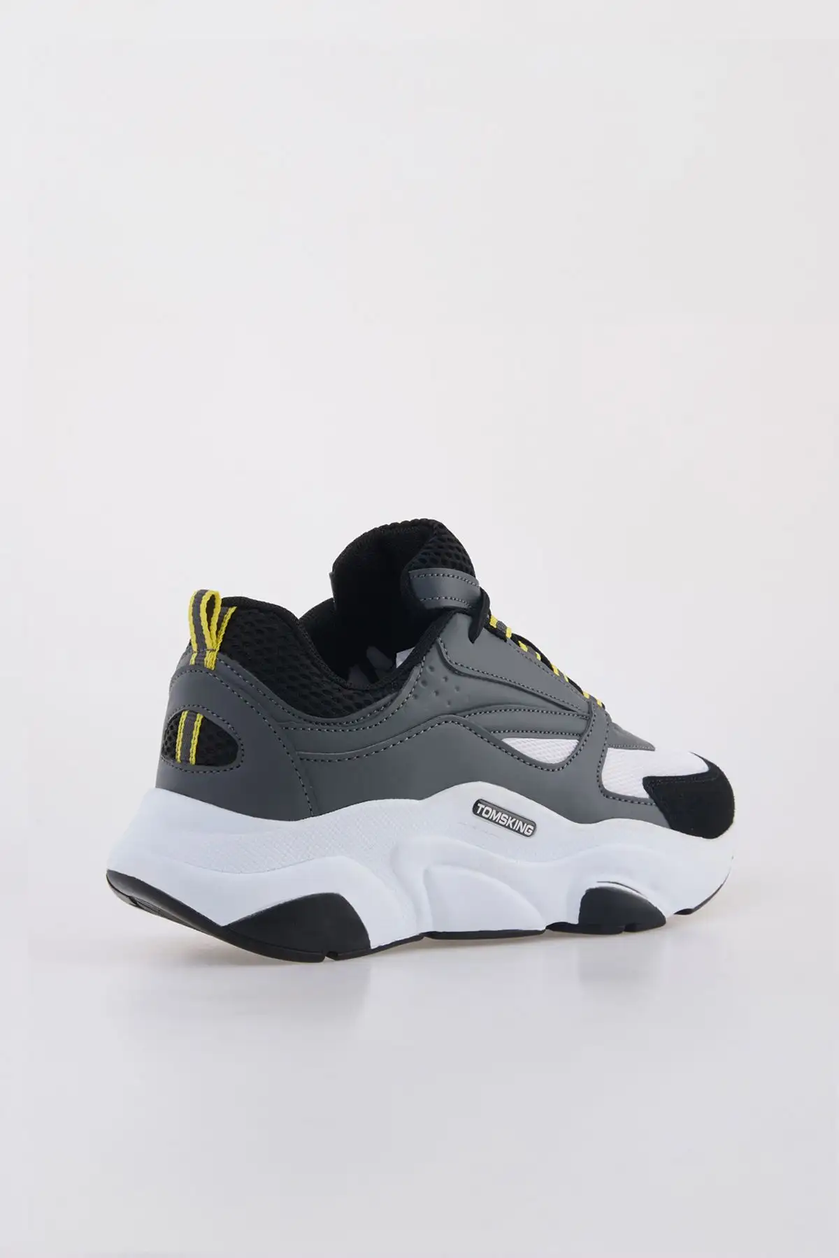 کفش ورزشی سفید خاکستری یونیزکس 1838 - 2611 کفش ورزشی سفید خاکستری یونیزکس 1838 - 2611