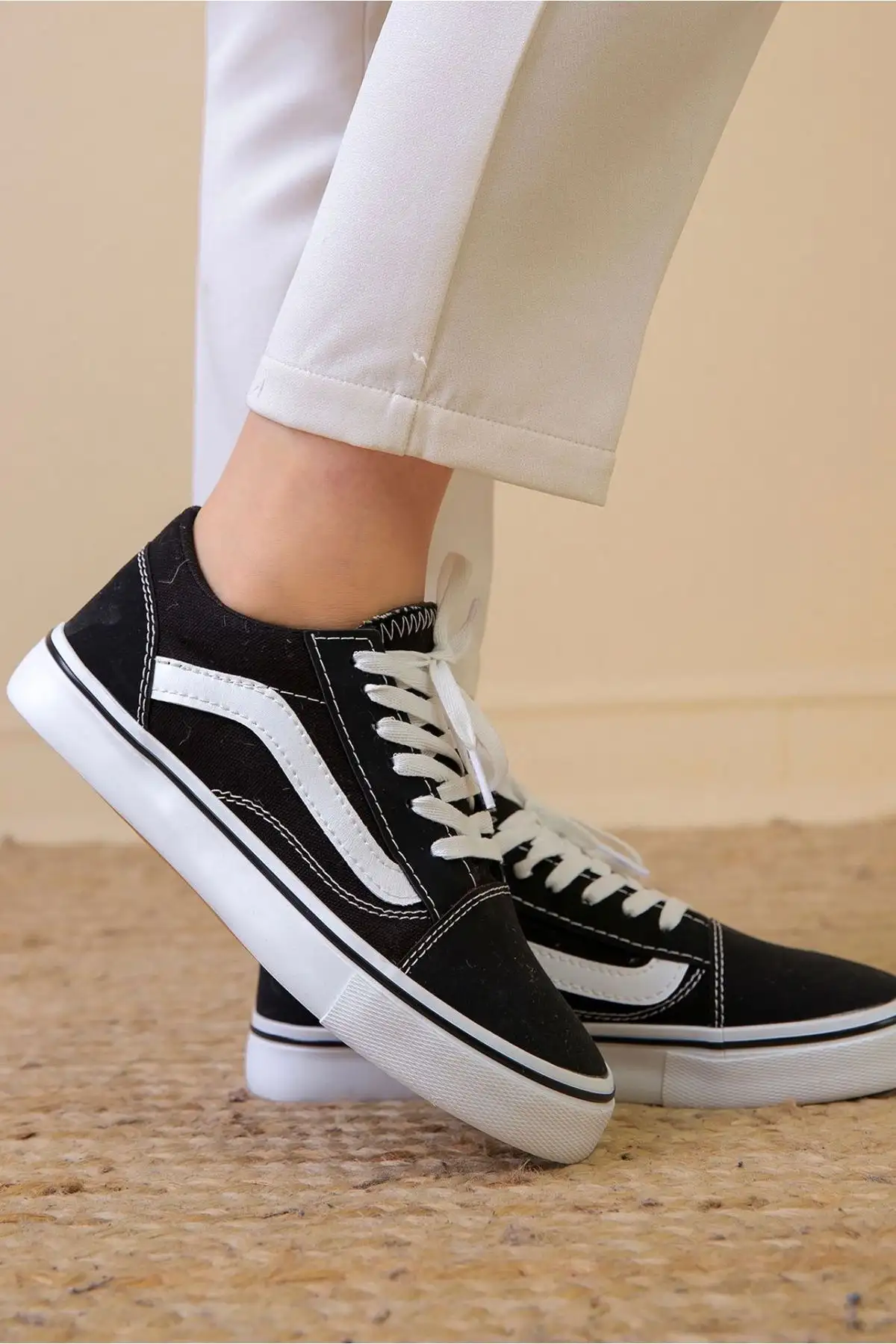 کفش های سیاه کلاسیک Unisex - 2556 کفش های سیاه کلاسیک Unisex - 2556