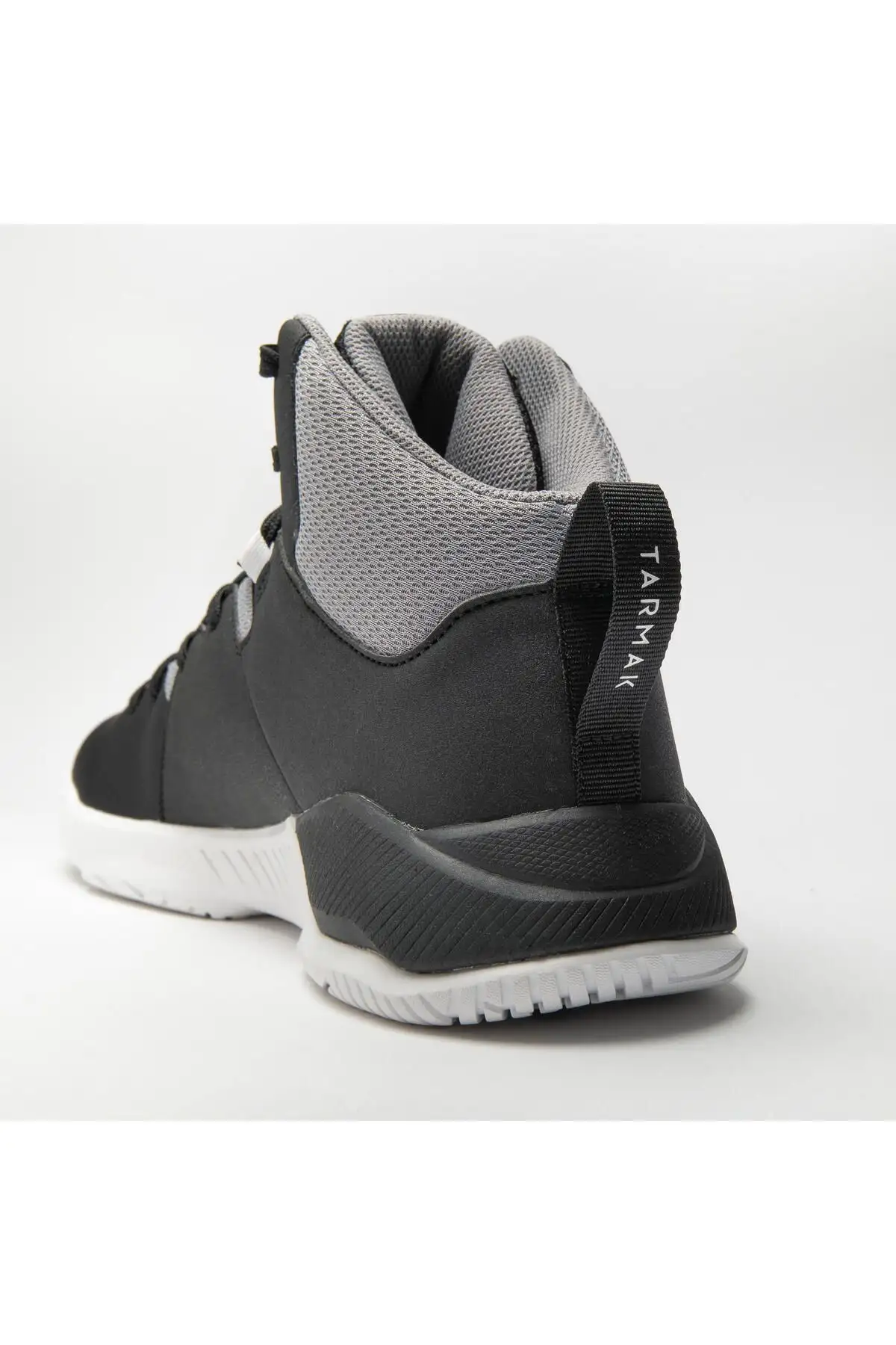 کفش بسکتبال بزرگسالان - خاکستری/سیاه - محافظت از 120 - 2965 کفش بسکتبال بزرگسالان - خاکستری/سیاه - محافظت از 120 - 2965