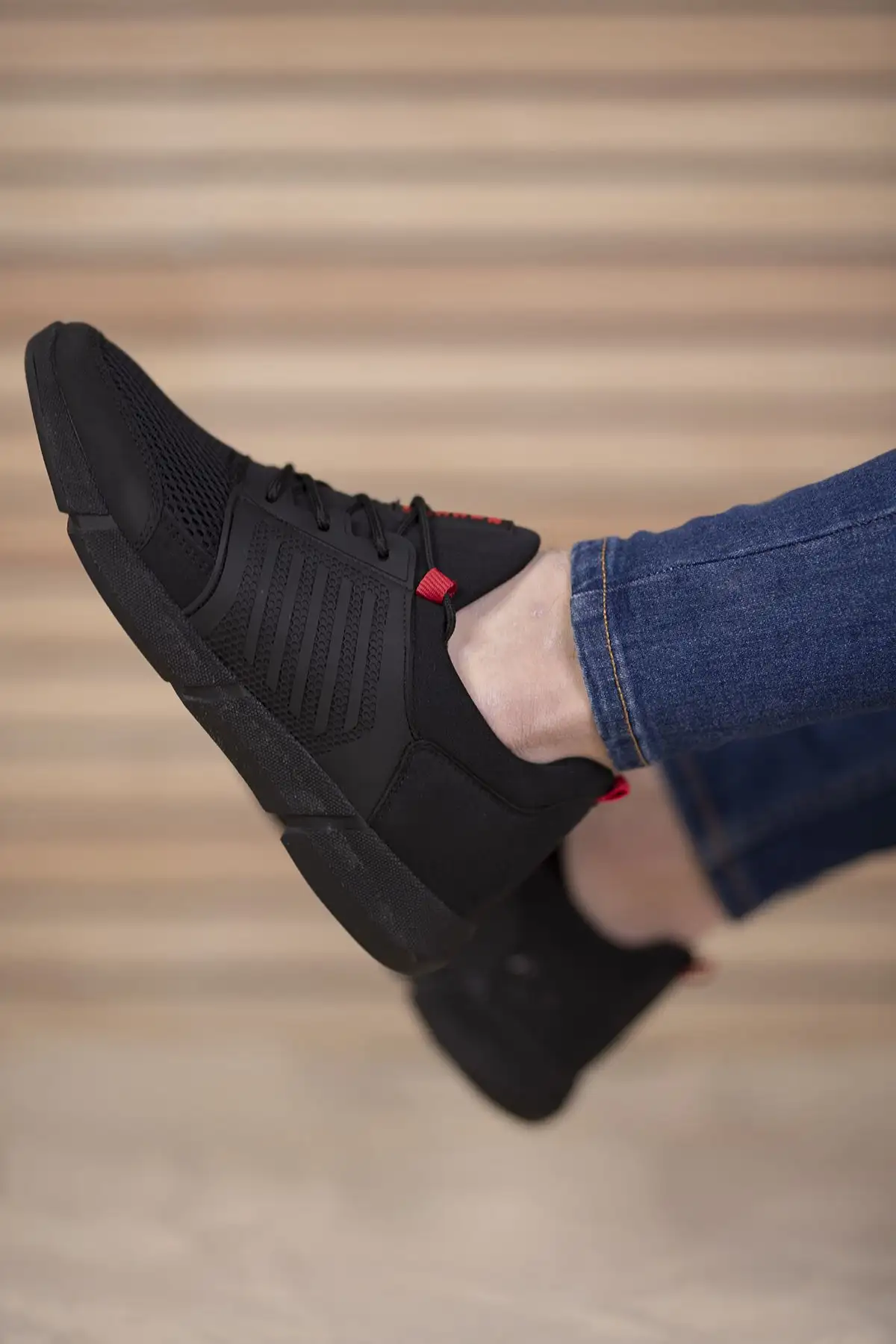 کفش ورزشی سیاه پوست سیاه 0012105 - 2620 کفش ورزشی سیاه پوست سیاه 0012105 - 2620