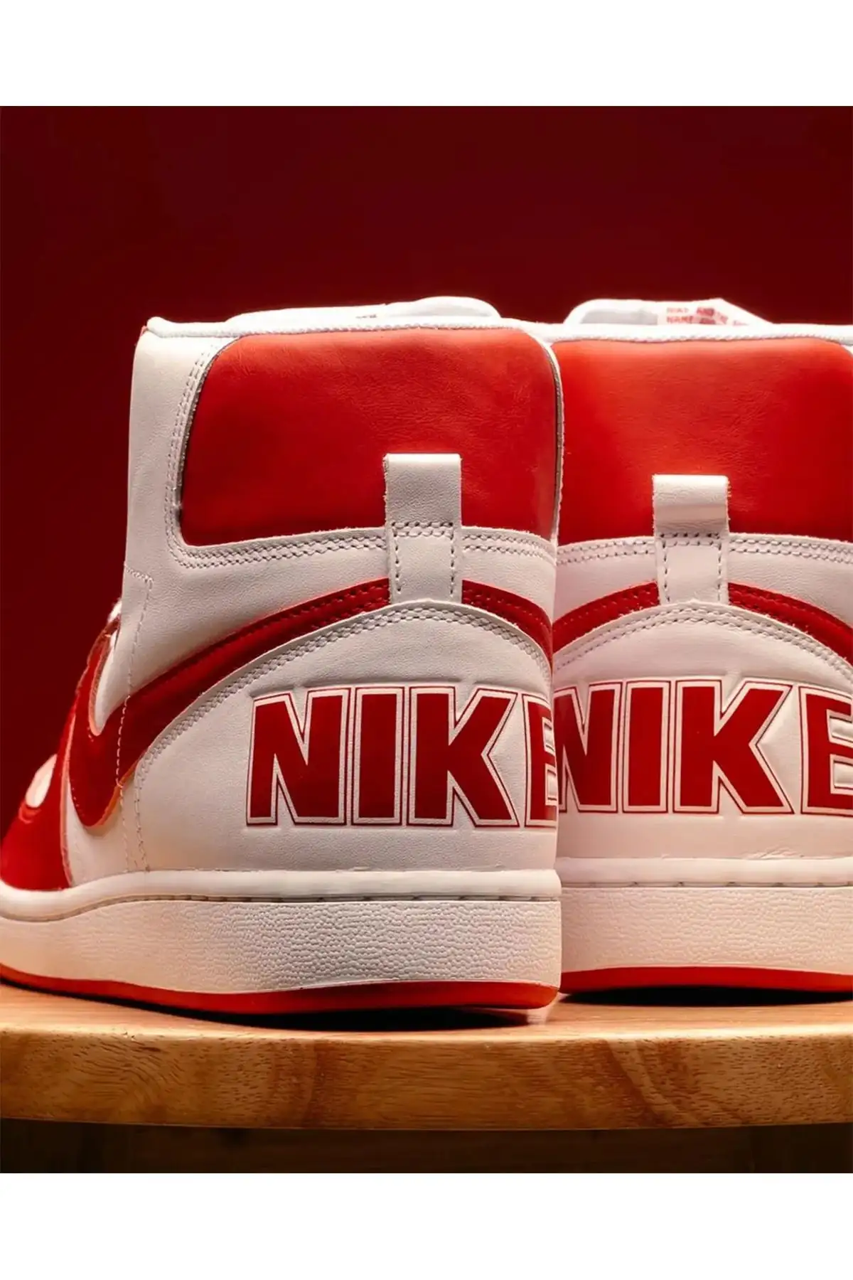 Terminator High University Red and White Edition FJ4454-100 بسکتبال - 2944 Terminator High University Red and White Edition FJ4454-100 بسکتبال - 2944