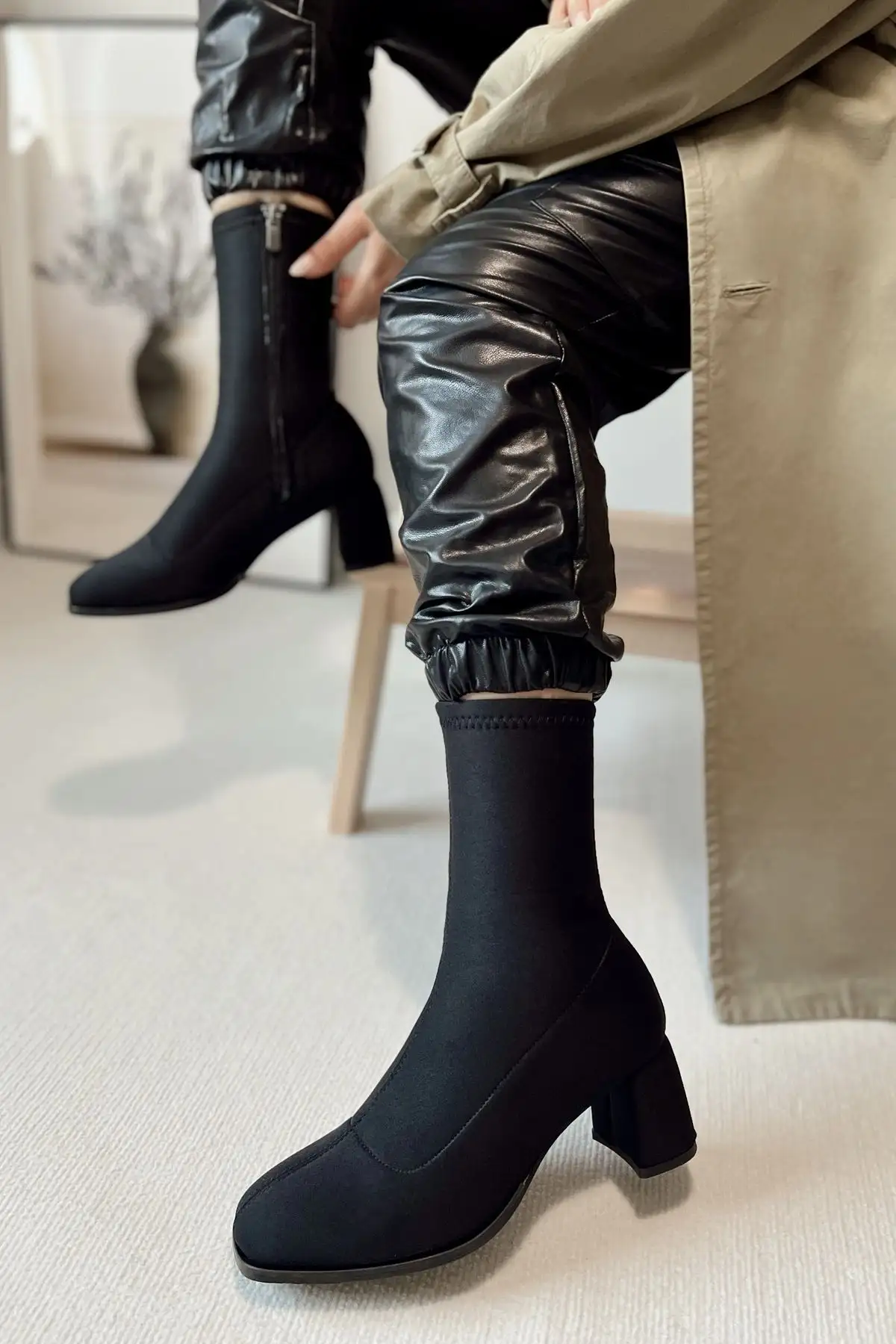 Harmony Stretch Fractive پاشنه متوسط زیپ küt بینی زن بوته - 2924 Harmony Stretch Fractive پاشنه متوسط زیپ küt بینی زن بوته - 2924