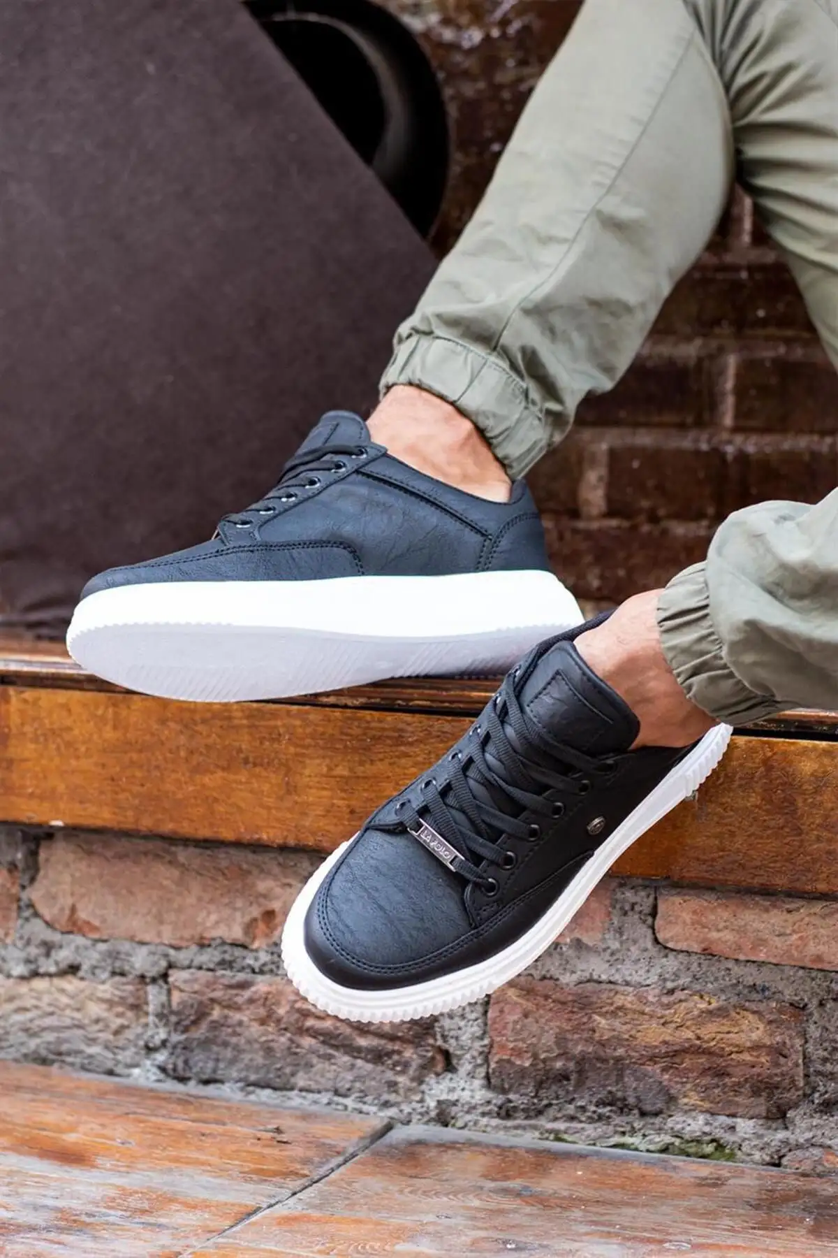 قالب راحت مردانه سیاه و سفید روزانه - 2888 قالب راحت مردانه سیاه و سفید روزانه - 2888