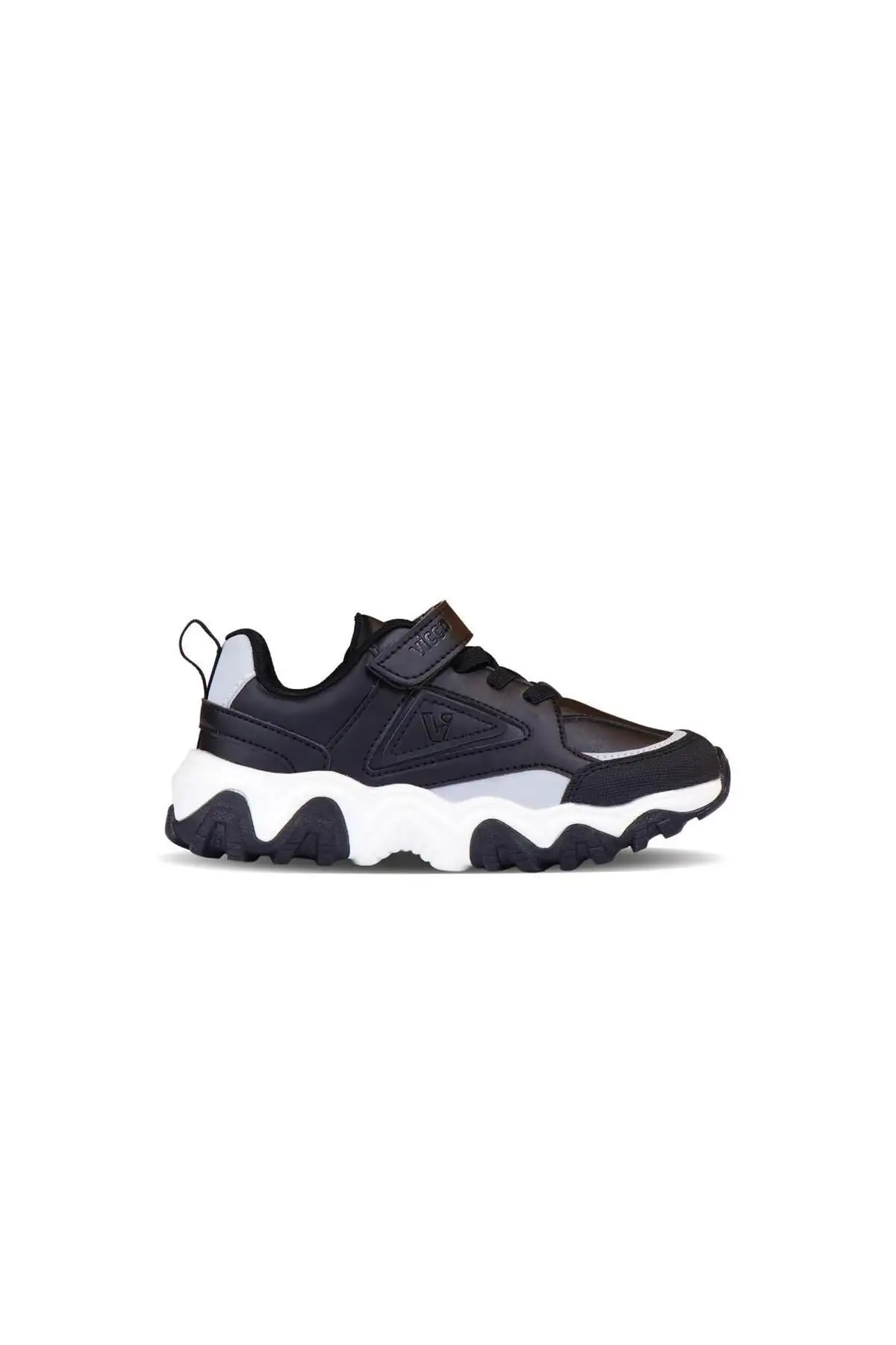 950.f23k.309 کفش ورزشی جسی سیاه - 2542 950.f23k.309 کفش ورزشی جسی سیاه - 2542