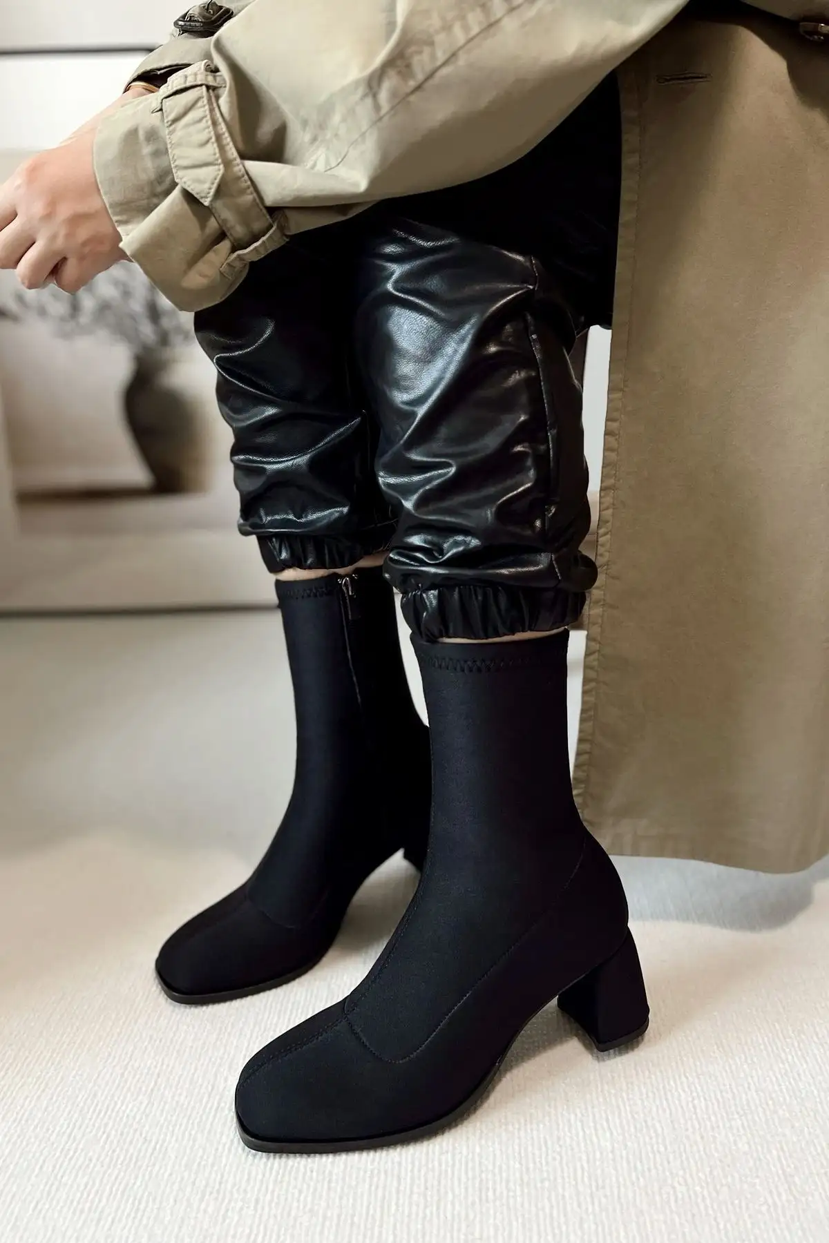 Harmony Stretch Fractive پاشنه متوسط زیپ küt بینی زن بوته - 2924 Harmony Stretch Fractive پاشنه متوسط زیپ küt بینی زن بوته - 2924