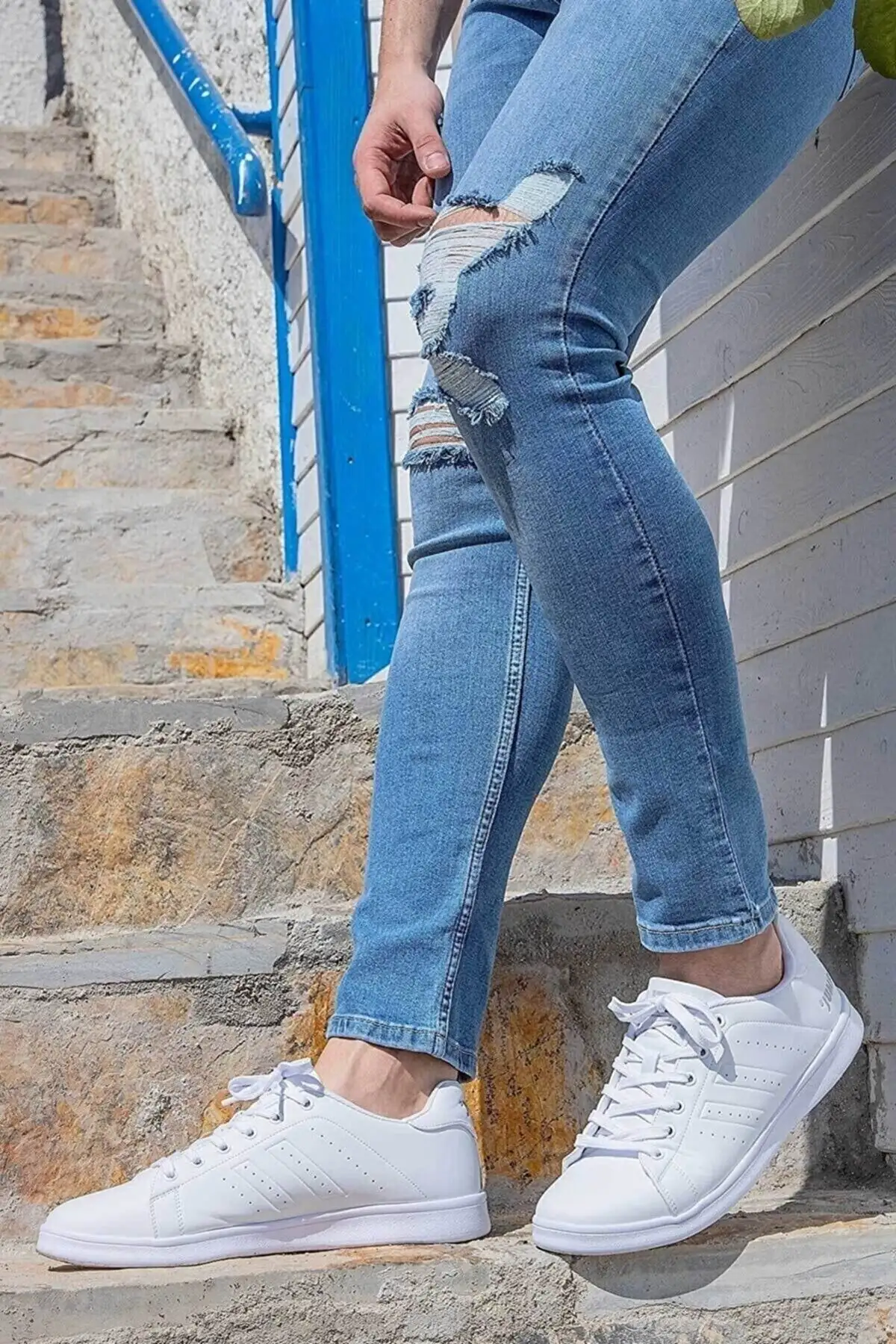 15306 / 15307 کفش ورزش روزمره آناتومیک Unisex تمام سفید زنانه - مردانه 36/45 -1 - 3153 15306 / 15307 کفش ورزش روزمره آناتومیک یونی سکس تمام سفید زنانه - مردانه 36/45 -1 - 3153