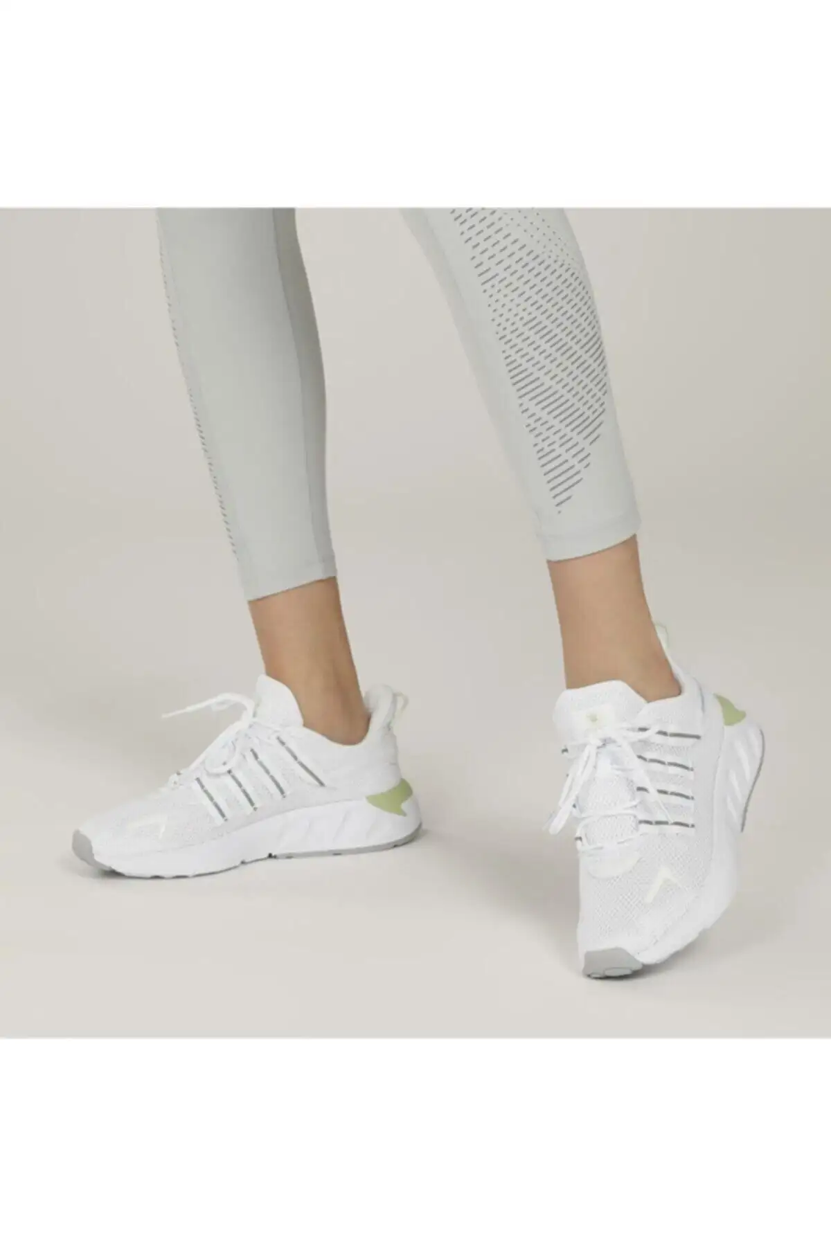 کفش دویدن زنانه SWORD WMN 1FX سفید 100786870 - 2972 کفش دویدن زنانه SWORD WMN 1FX سفید 100786870 - 2972