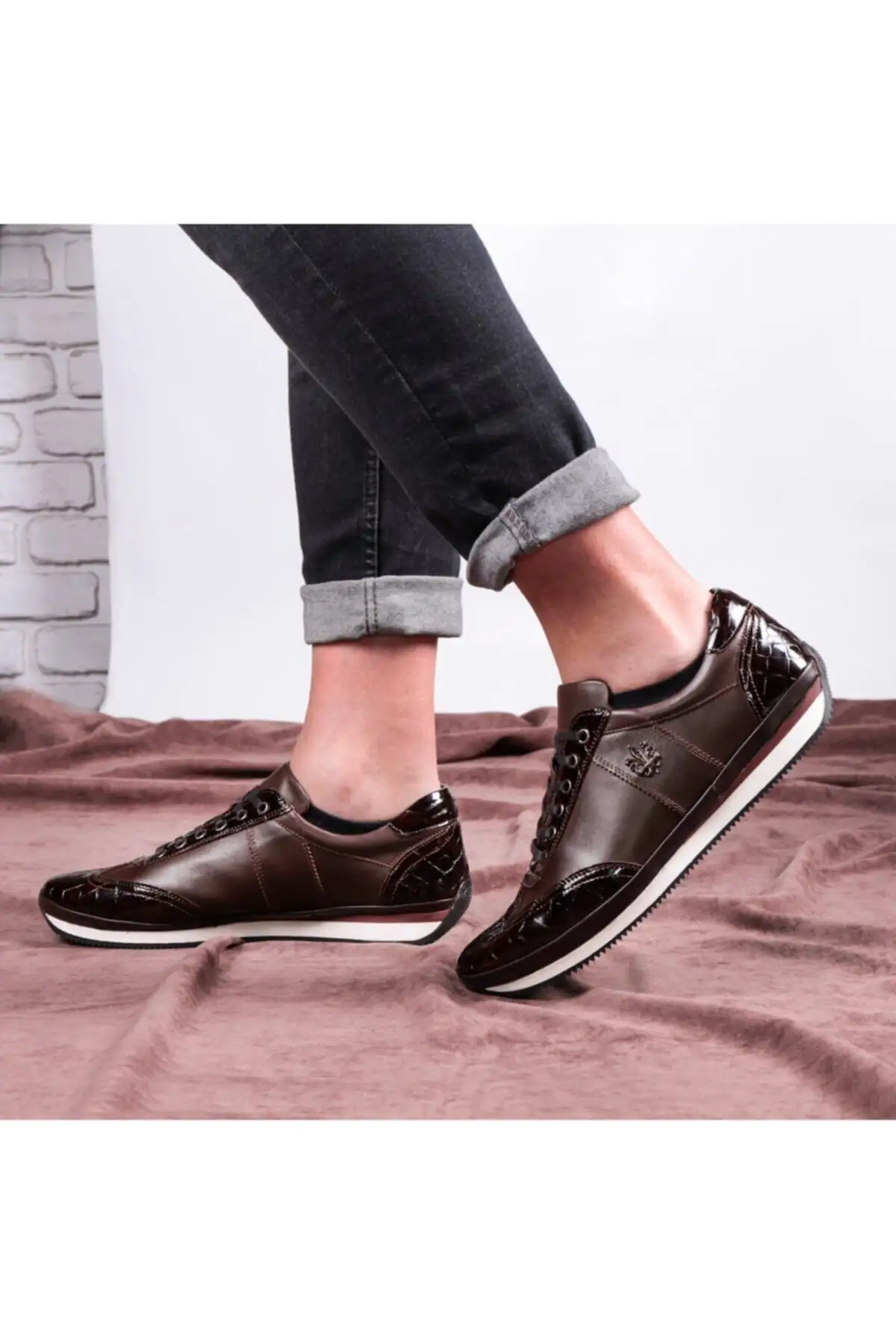 کفش روزمره مردانه با چرم طبیعی مارولوس - قهوه ای - 2867