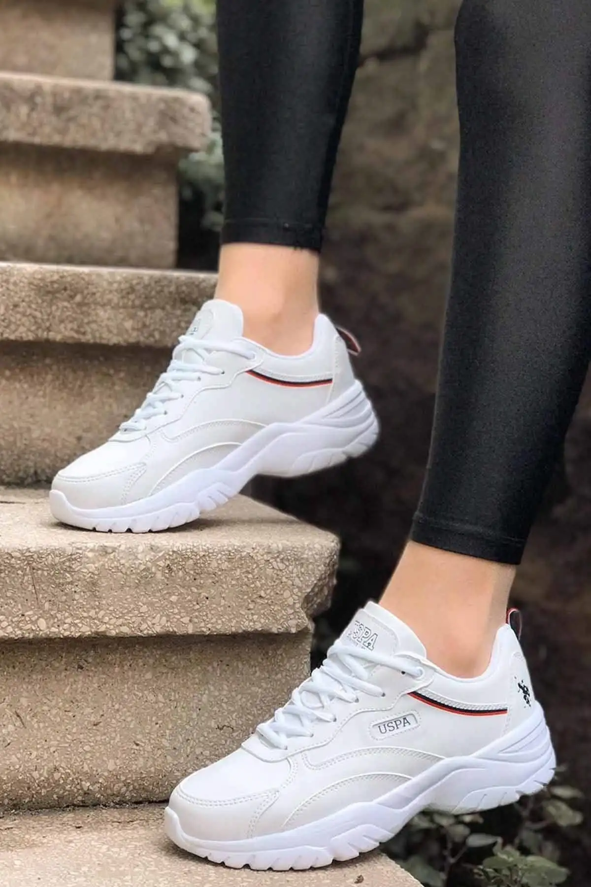 کفش ورزشی روزمره زنانه او اس پولو اسی (US Polo Assn) مدل تریسی با کفی بلند - رنگ سفید - 3133 کفش ورزشی روزمره زنانه او اس پولو اسی (US Polo Assn) مدل تریسی با کفی بلند - رنگ سفید - 3133