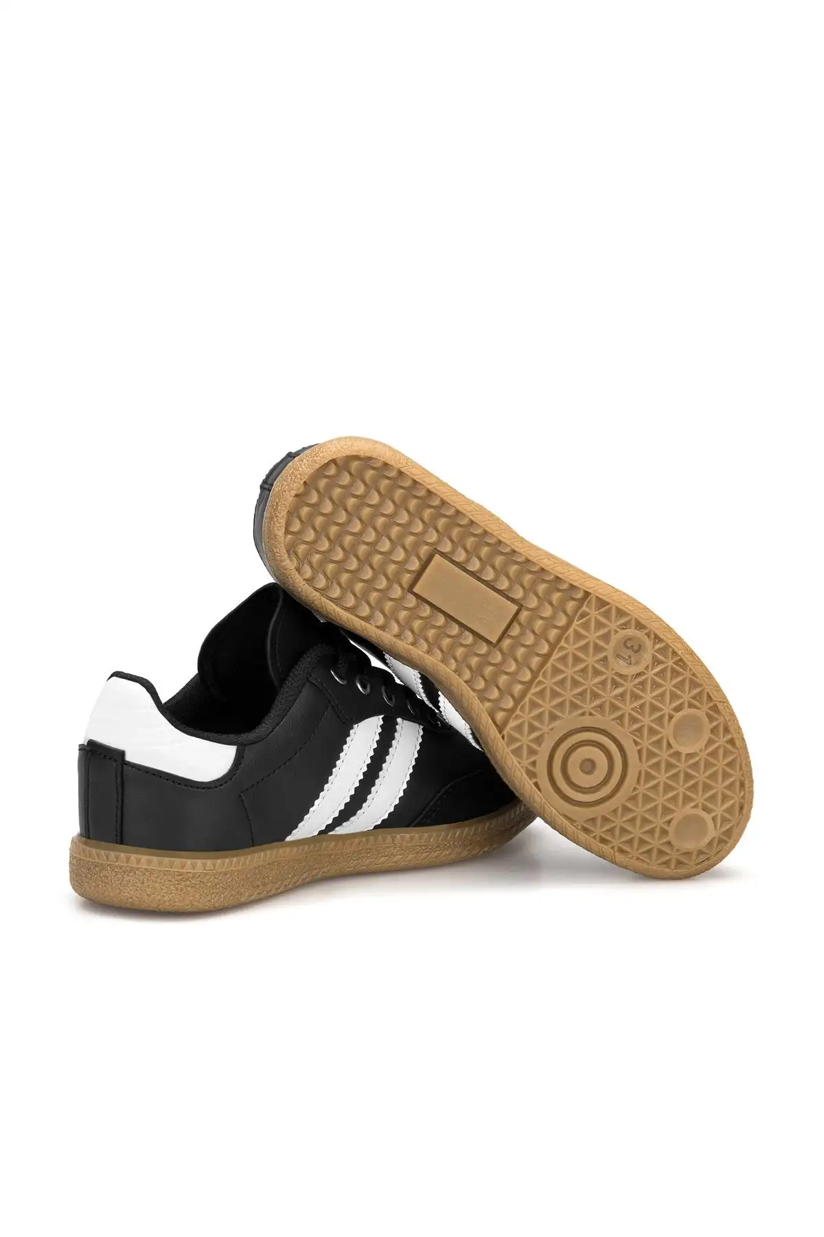 کفش اسپرت بچهگانه DS ChaCha سیاه و سفید - 3051 کفش اسپرت بچهگانه DS ChaCha سیاه و سفید - 3051