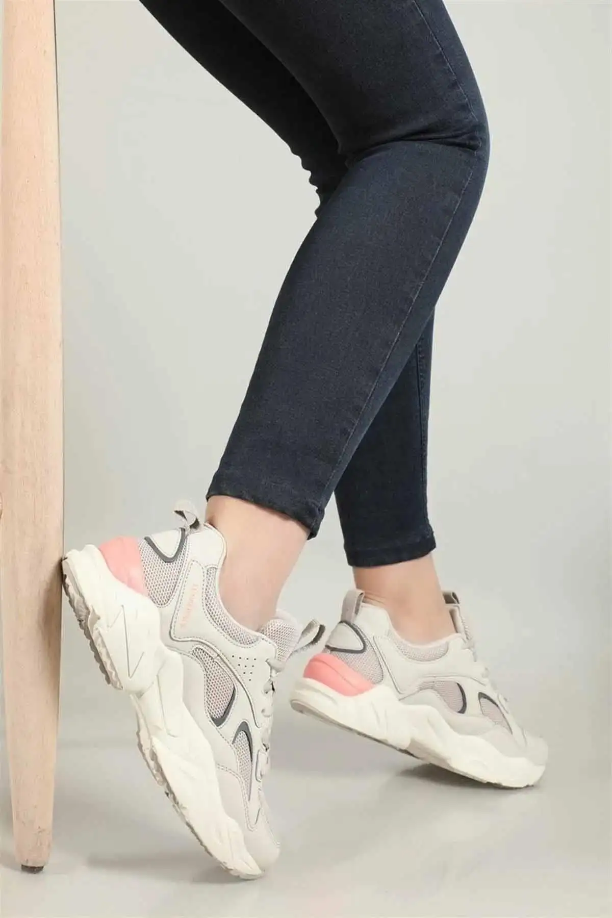 کفش ورزشی روزمره زنانه 101329931-1کوم - 3132 کفش ورزشی روزمره زنانه 101329931-1کوم - 3132