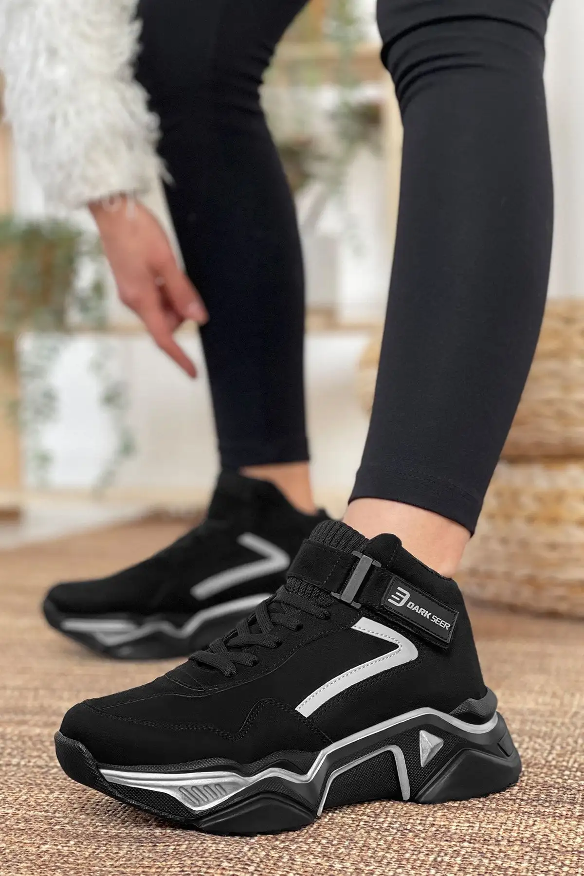 کفش اسنیکر زنانه مشکی - 3168 کفش اسنیکر زنانه مشکی - 3168