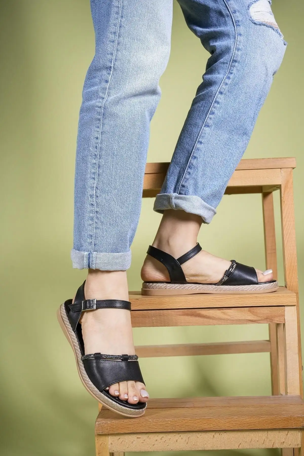 کفش صندل زنانه   استادیل مدل سنگدار 0012057 چرم مشکی - 4866 کفش صندل زنانه استادیل مدل سنگدار 0012057 چرم مشکی - 4866