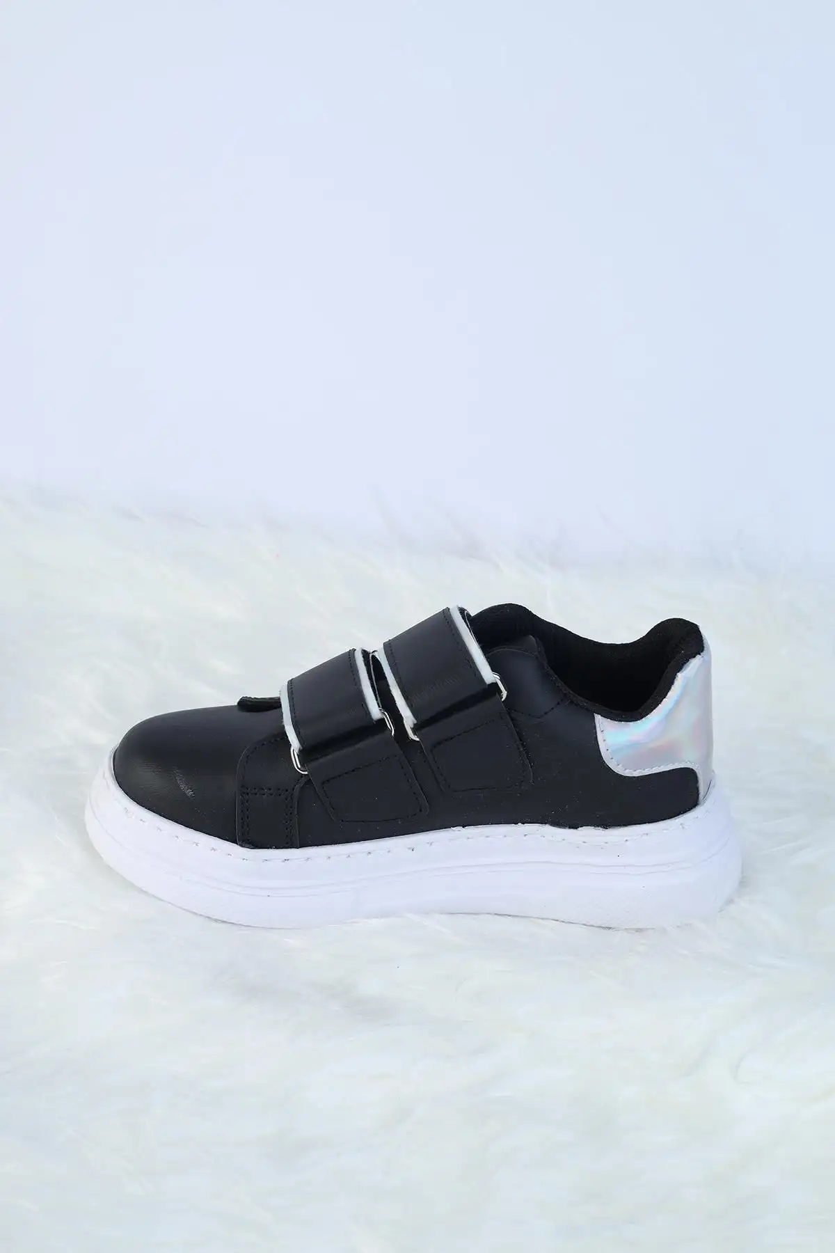 کفش دخترانه کفش ورزشی ساده کودک با زیره انعطافپذیر و راحت، مناسب برای استفاده عمومی و تنفسپذیر - 3813 کفش دخترانه کفش ورزشی ساده کودک با زیره انعطافپذیر و راحت، مناسب برای استفاده عمومی و تنفسپذیر - 3813