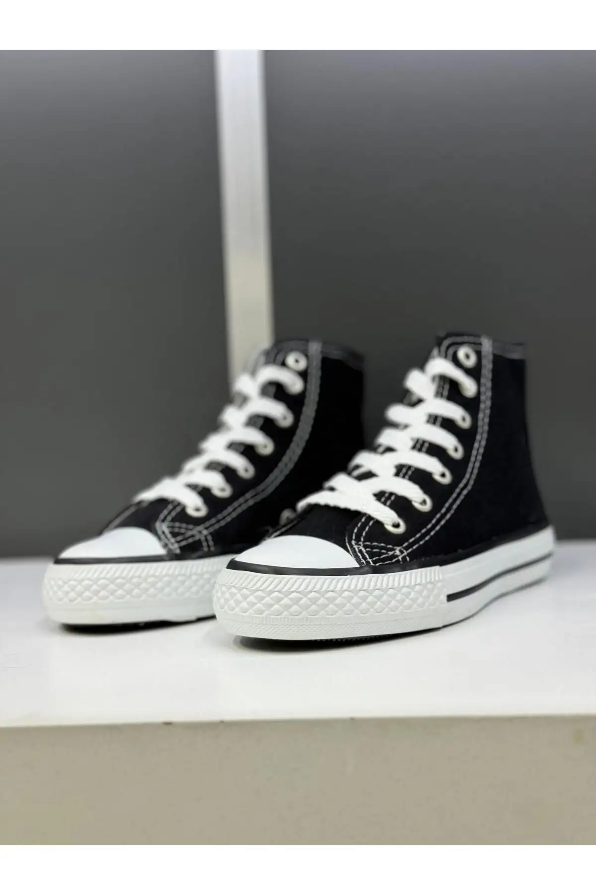 کفش پسرانه کفش ورزشی مشکی Converse بچگانه بلند - 3734 کفش پسرانه کفش ورزشی مشکی Converse بچگانه بلند - 3734