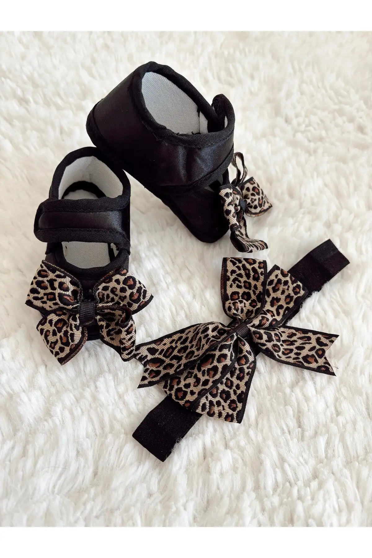 کفش نوزاد دختر پاپوش طرح پلنگی دخترانه نوزاد | پاپوش روزمره دخترانه اکری جدید متولد شده - 3312 کفش نوزاد دختر پاپوش طرح پلنگی دخترانه نوزاد | پاپوش روزمره دخترانه اکری جدید متولد شده - 3312